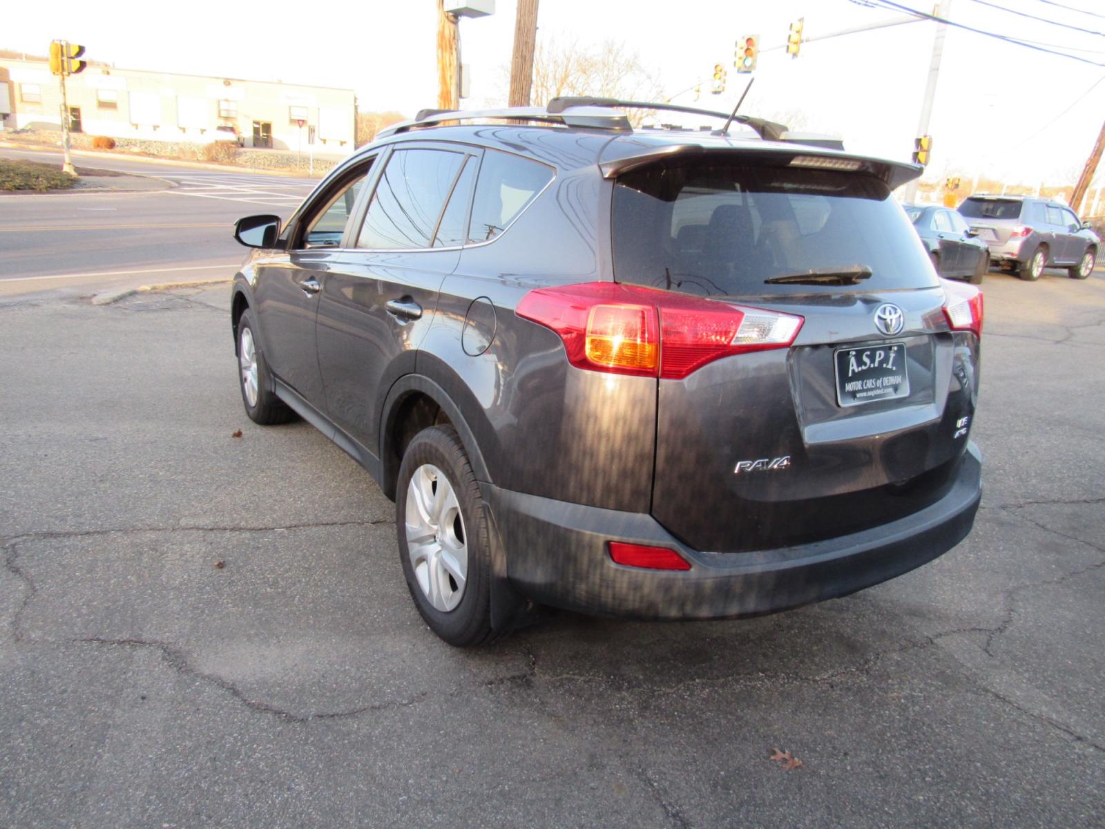 2015 Gray /Gray Toyota RAV4 LE AWD (JTMBFREV5FJ) with an 2.5L L4 DOHC 16V engine, Automatic transmission, located at 215 Milton St, Dedham, MA, 02026, (781) 329-5144, 42.241905, -71.157295 - This nice little SUV is in excellent condition. Runs great. All ASPI Motor Cras vehicles are fully serviced before they are delivered. Our inventory goes through a 200 point digital inspection, that is attached to this ad. Come with a 3/3 nationwide warranty included in the price. Call for details. - Photo #4