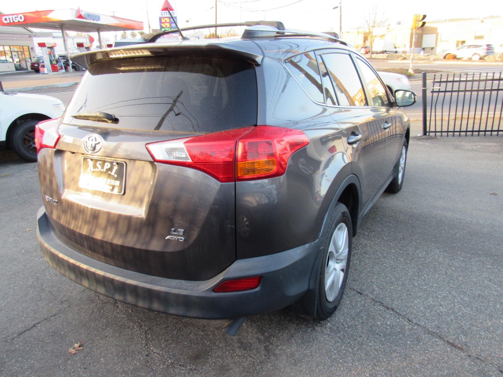 2015 Gray /Gray Toyota RAV4 LE AWD (JTMBFREV5FJ) with an 2.5L L4 DOHC 16V engine, Automatic transmission, located at 215 Milton St, Dedham, MA, 02026, (781) 329-5144, 42.241905, -71.157295 - This nice little SUV is in excellent condition. Runs great. All ASPI Motor Cras vehicles are fully serviced before they are delivered. Our inventory goes through a 200 point digital inspection, that is attached to this ad. Come with a 3/3 nationwide warranty included in the price. Call for details. - Photo #6
