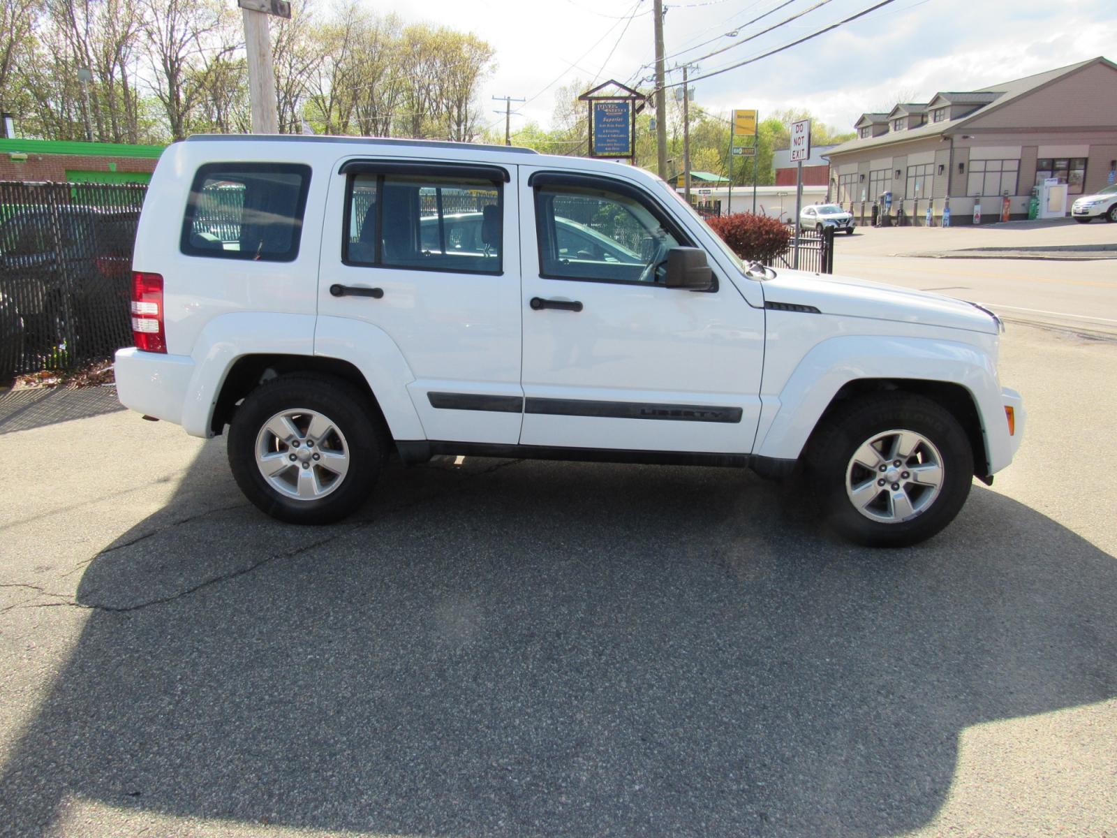 2011 White /Gray Jeep Liberty Sport 4WD (1J4PN2GK6BW) with an 3.7L V6 SOHC 12V engine, 4-Speed Automatic transmission, located at 215 Milton St, Dedham, MA, 02026, (781) 329-5144, 42.241905, -71.157295 - This nice SUV is in excellent condition. This is a Certified vehicle. Comes with a 3/3 nationwide warranty included in the price. Call for details. All ASPI Motor Cars vehicles are serviced before they are delivered to assure the highest quality used vehicles. - Photo #7