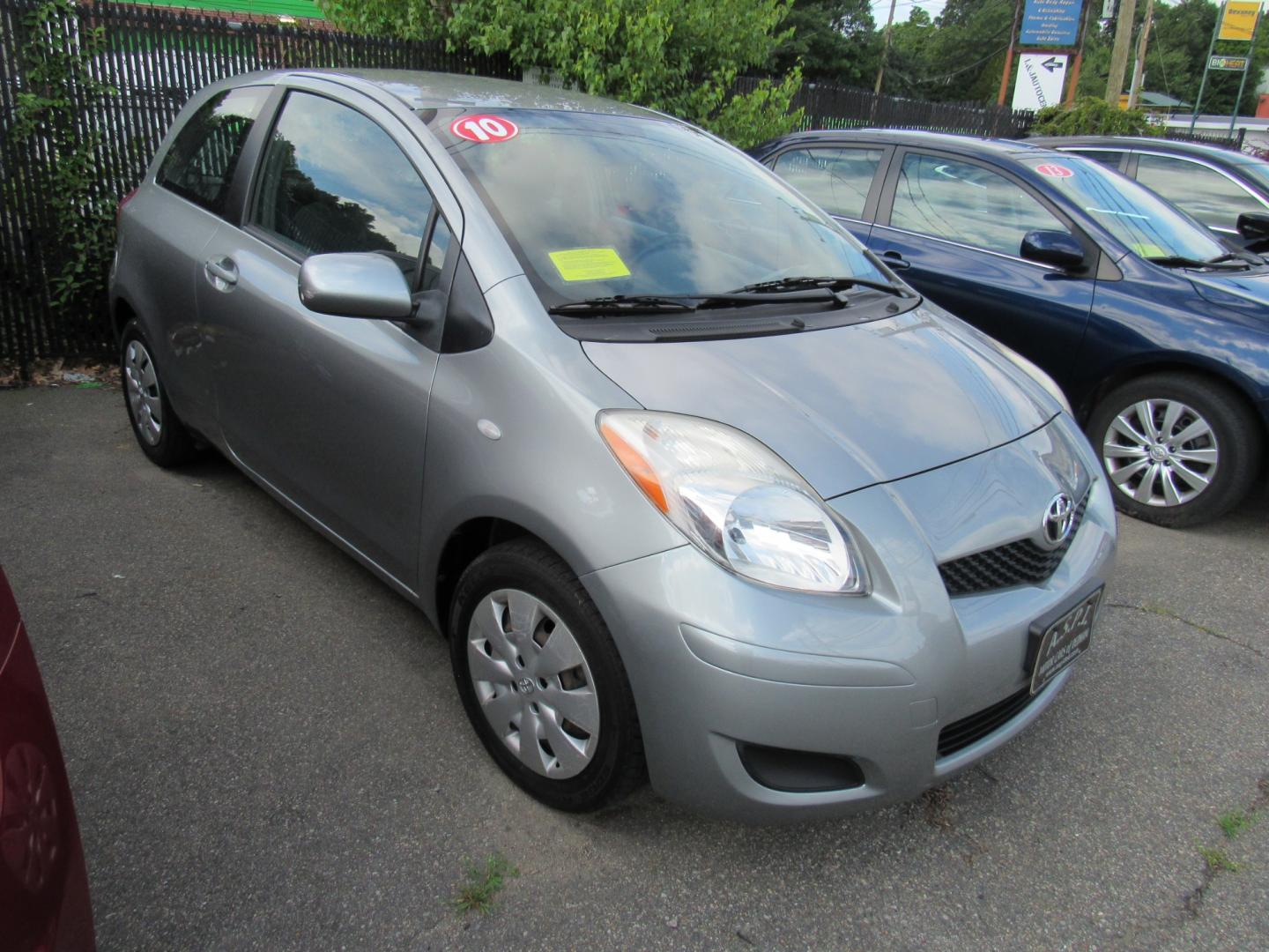 2010 Toyota Yaris (JTDJT4K30A5) , Automatic transmission, located at 215 Milton St, Dedham, MA, 02026, (781) 329-5144, 42.241905, -71.157295 - Photo#0