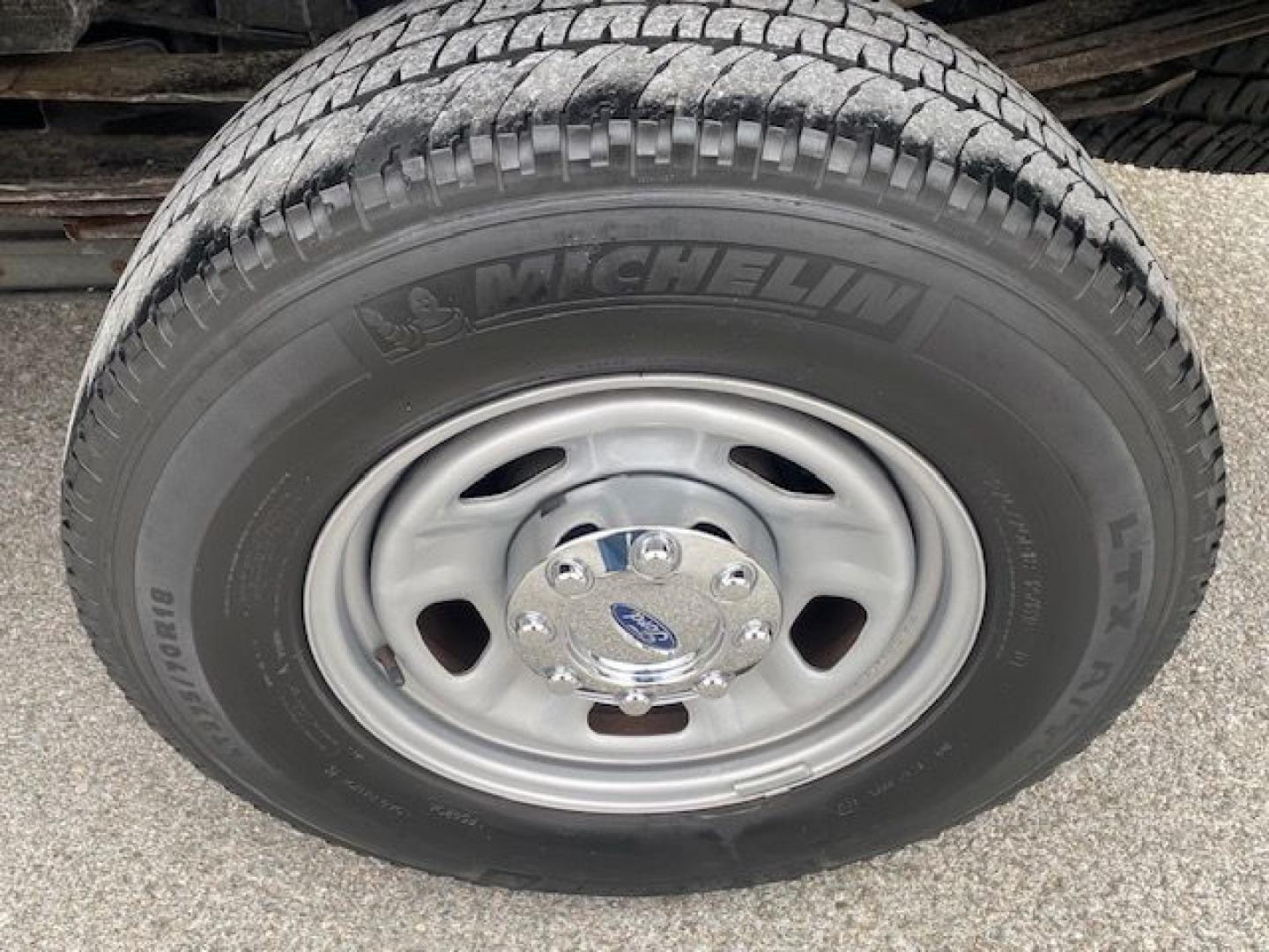 2016 BLACK /GREY Ford F-350 SD Lariat SuperCab Long Bed 4WD (1FT8X3BT0GE) with an 6.7L V8 OHV 16V DIESEL engine, 6A transmission, located at 215 Milton St, Dedham, MA, 02026, (781) 329-5144, 42.241905, -71.157295 - Single Owner, Low Milage,4WD .Runs like new. All ASPI Motor Cars are fully serviced before they are delivered to assure the highest quality used vehicles. Come with a 3/3 warranty included in the price. Call for details. Prices on all vehicles do not include $299.95 Documentation fee, as well a - Photo#13
