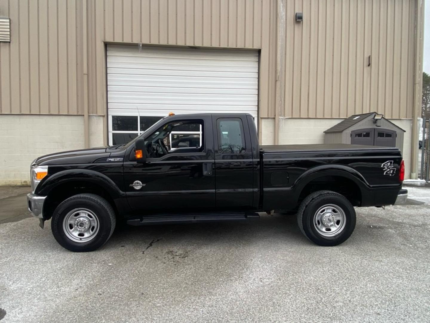 2016 BLACK /GREY Ford F-350 SD Lariat SuperCab Long Bed 4WD (1FT8X3BT0GE) with an 6.7L V8 OHV 16V DIESEL engine, 6A transmission, located at 215 Milton St, Dedham, MA, 02026, (781) 329-5144, 42.241905, -71.157295 - Single Owner, Low Milage,4WD .Runs like new. All ASPI Motor Cars are fully serviced before they are delivered to assure the highest quality used vehicles. Come with a 3/3 warranty included in the price. Call for details. Prices on all vehicles do not include $299.95 Documentation fee, as well a - Photo#4