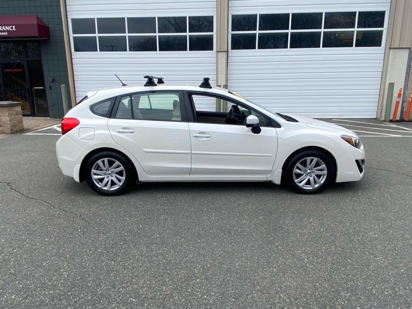 2015 White /Tan Subaru Impreza 2.0i Premium PZEV 5-Door (JF1GPAC61FH) with an 2.0L H4 DOHC 16V engine, Continuously Variable Transmission transmission, located at 215 Milton St, Dedham, MA, 02026, (781) 329-5144, 42.241905, -71.157295 - Photo#1
