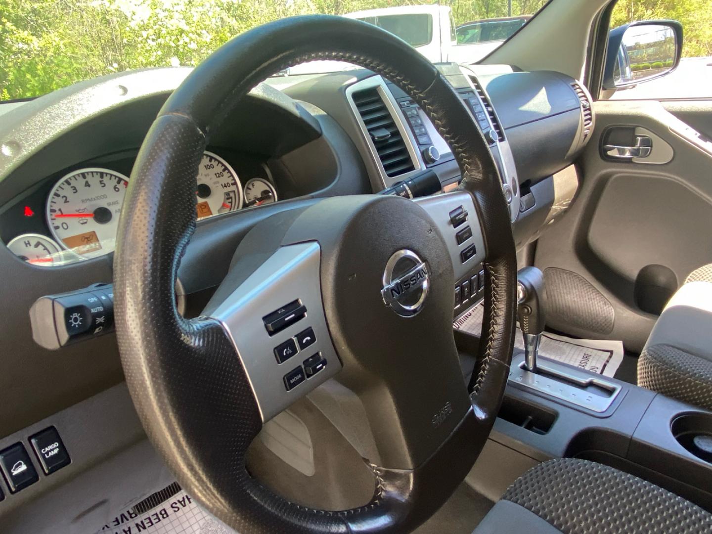 2019 Blue /Grey Nissan Frontier SL Crew Cab 5AT 4WD Pro-4 (1N6AD0EV1KN) with an 4.0L V6 DOHC 24V engine, 5A transmission, located at 215 Milton St, Dedham, MA, 02026, (781) 329-5144, 42.241905, -71.157295 - Single Owner, Low Mileage 4WD. Sure to please on every level!! Prices on all vehicles do not include $299.95 Documentation fee, as well as Massachusetts sales tax, Registration, Title Fee and State inspection. We try our hardest to be as accurate in our descriptions as possible. ASPI Motor Ca - Photo#8