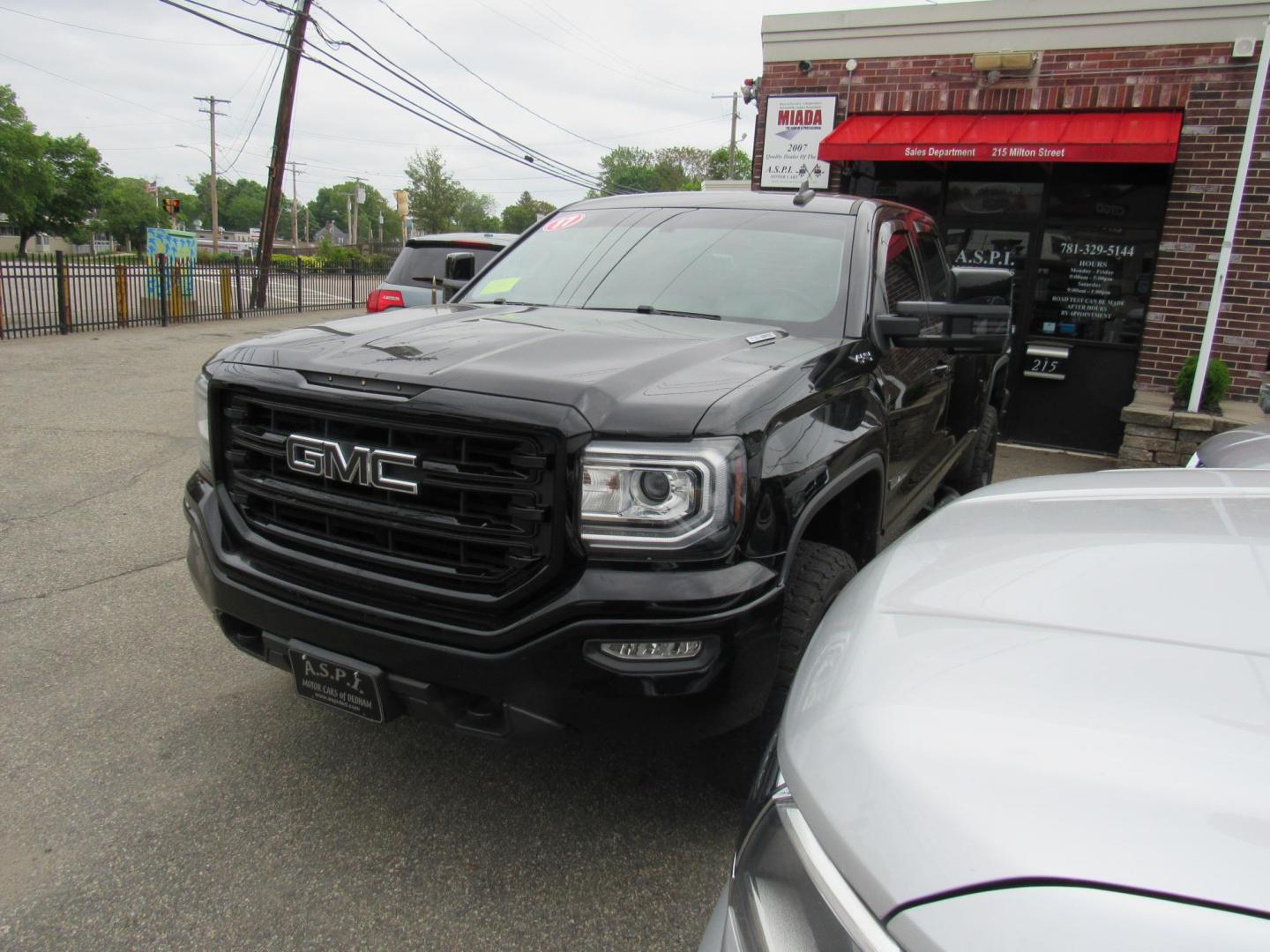 2017 BLACK /Gray GMC Sierra 1500 SLE Double Cab 4WD (1GTV2MEC7HZ) with an 5.3L V8 OHV 16V engine, 6A transmission, located at 215 Milton St, Dedham, MA, 02026, (781) 329-5144, 42.241905, -71.157295 - This beautiful truck is in excellent condition. Runs as good as it looks. New Borla dual exhaust. Tongue cover.Heated Seats All ASPI Motor Cars vehicles are fully service before they are delivered to assure the highest quality used vehicles. Comes with a 3/3 warranty included in the price.. Price - Photo#2