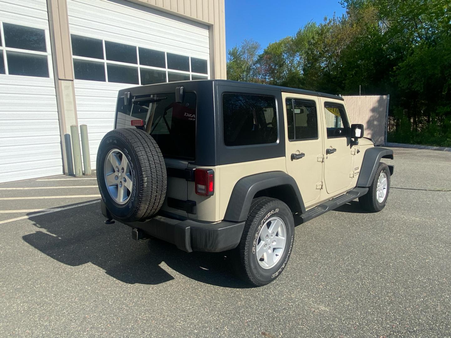 2018 Sahara Tan /charcoal Jeep Wrangler Unlimited Sport 4WD (1C4BJWDGXJL) with an 3.6L V6 DOHC 24V FFV engine, Automatic transmission, located at 215 Milton St, Dedham, MA, 02026, (781) 329-5144, 42.241905, -71.157295 - Super Clean Low milage Jeep Unlimited. Always Serviced, Always Safisfied!!! Trades Welcome - Photo#2