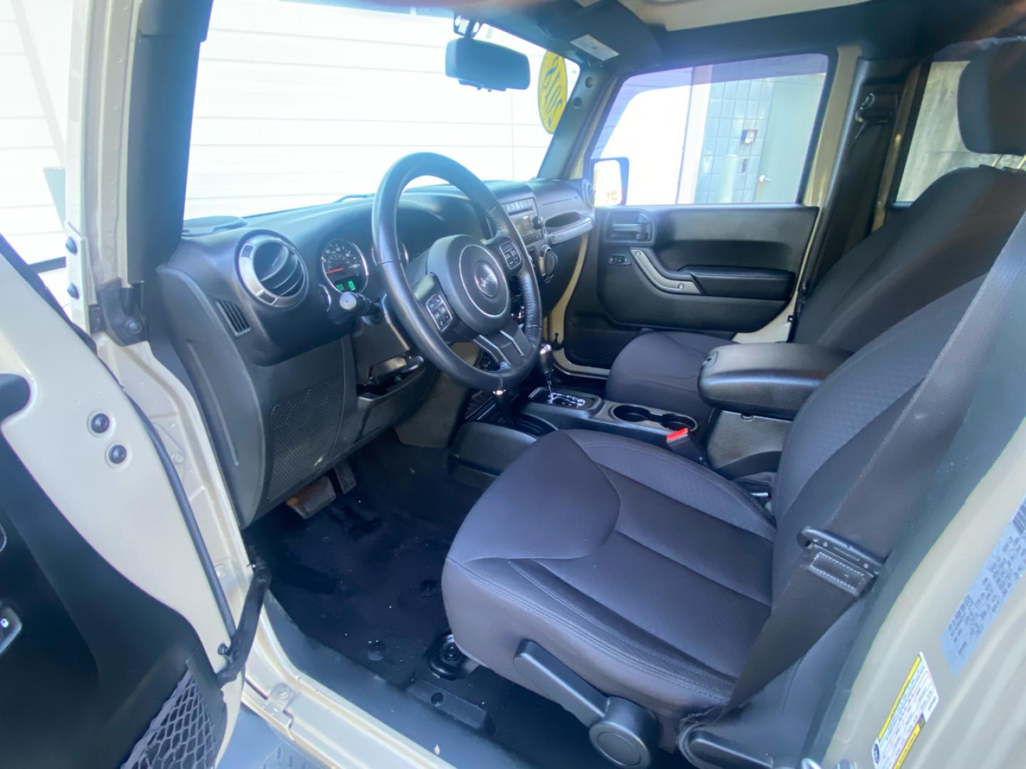 2018 Sahara Tan /charcoal Jeep Wrangler Unlimited Sport 4WD (1C4BJWDGXJL) with an 3.6L V6 DOHC 24V FFV engine, Automatic transmission, located at 215 Milton St, Dedham, MA, 02026, (781) 329-5144, 42.241905, -71.157295 - Super Clean Low milage Jeep Unlimited. Always Serviced, Always Safisfied!!! Trades Welcome - Photo#10
