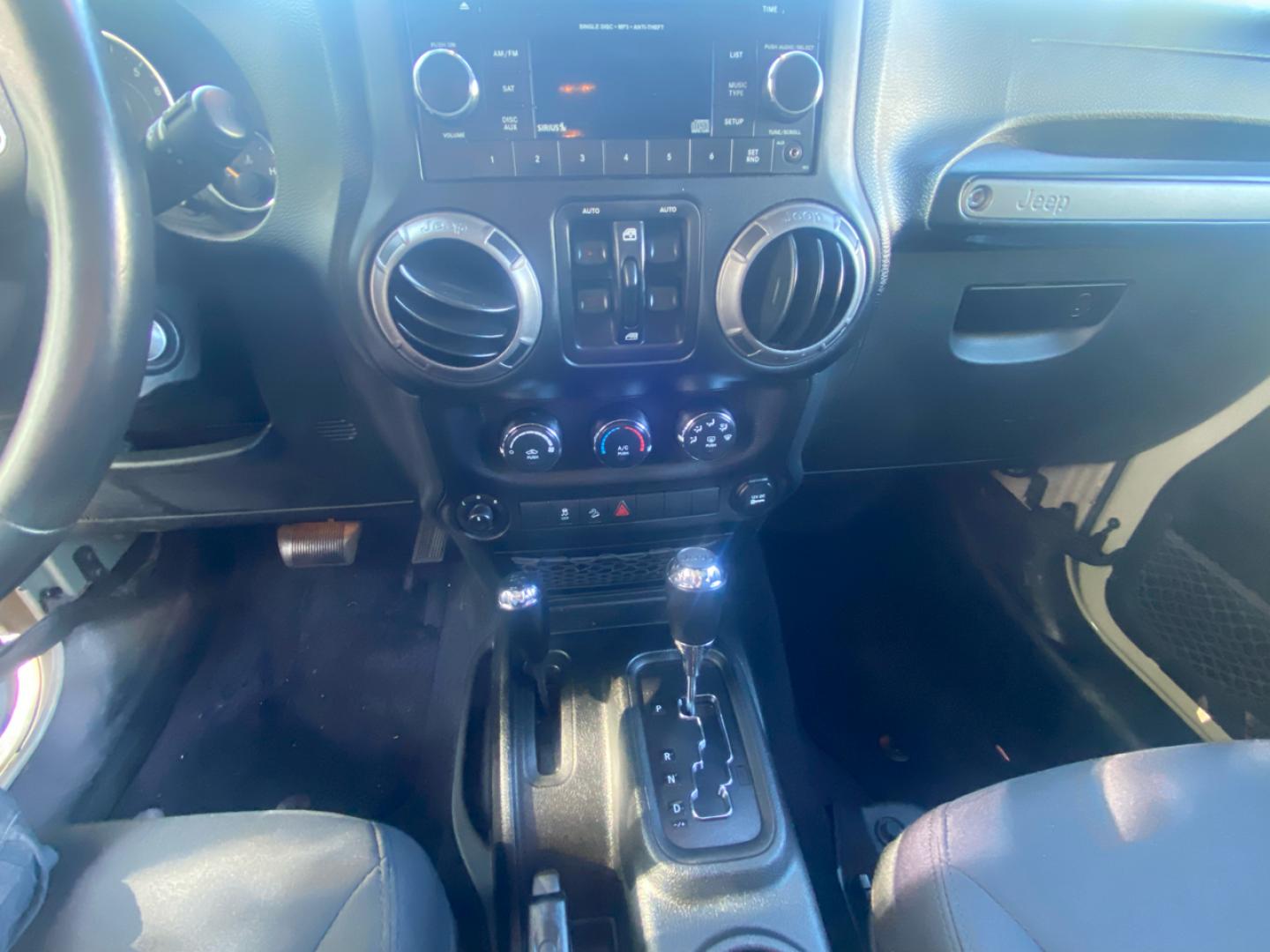 2018 Sahara Tan /charcoal Jeep Wrangler Unlimited Sport 4WD (1C4BJWDGXJL) with an 3.6L V6 DOHC 24V FFV engine, Automatic transmission, located at 215 Milton St, Dedham, MA, 02026, (781) 329-5144, 42.241905, -71.157295 - Super Clean Low milage Jeep Unlimited. Always Serviced, Always Safisfied!!! Trades Welcome - Photo#11