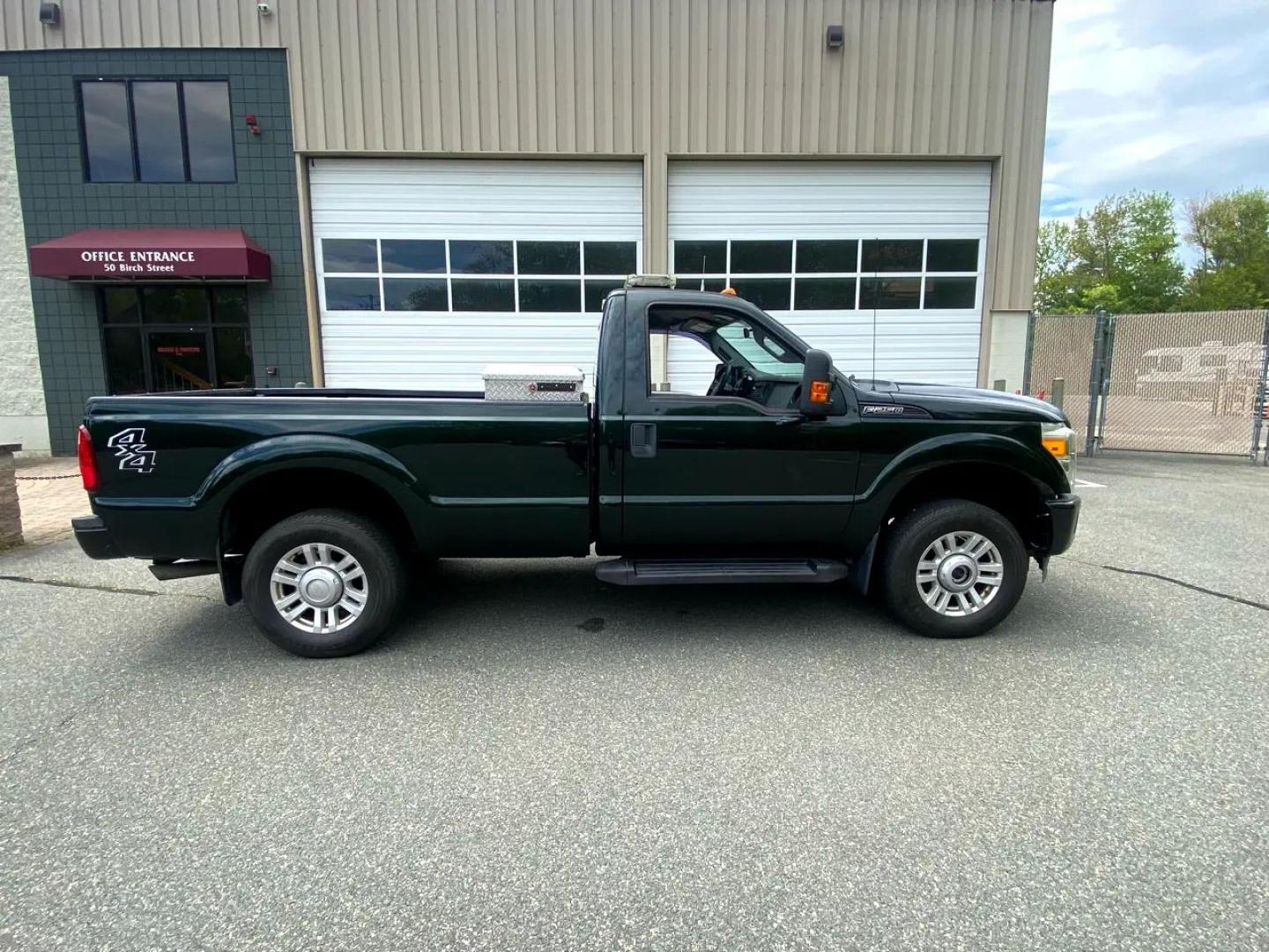 2013 Green /Grey Ford F-250 SD XL 4WD (1FTBF2B69DE) with an 6.2L V8 OHV 16V engine, 6-Speed Automatic transmission, located at 215 Milton St, Dedham, MA, 02026, (781) 329-5144, 42.241905, -71.157295 - FULLY SERVICED, READY FOR WORK!!! Prices on all vehicles do not include $299.95 Documentation fee, as well as Massachusetts sales tax, Registration, Title Fee and State inspection. We try our hardest to be as accurate in our descriptions as possible. ASPI Motor Cars is not responsible for err - Photo#1