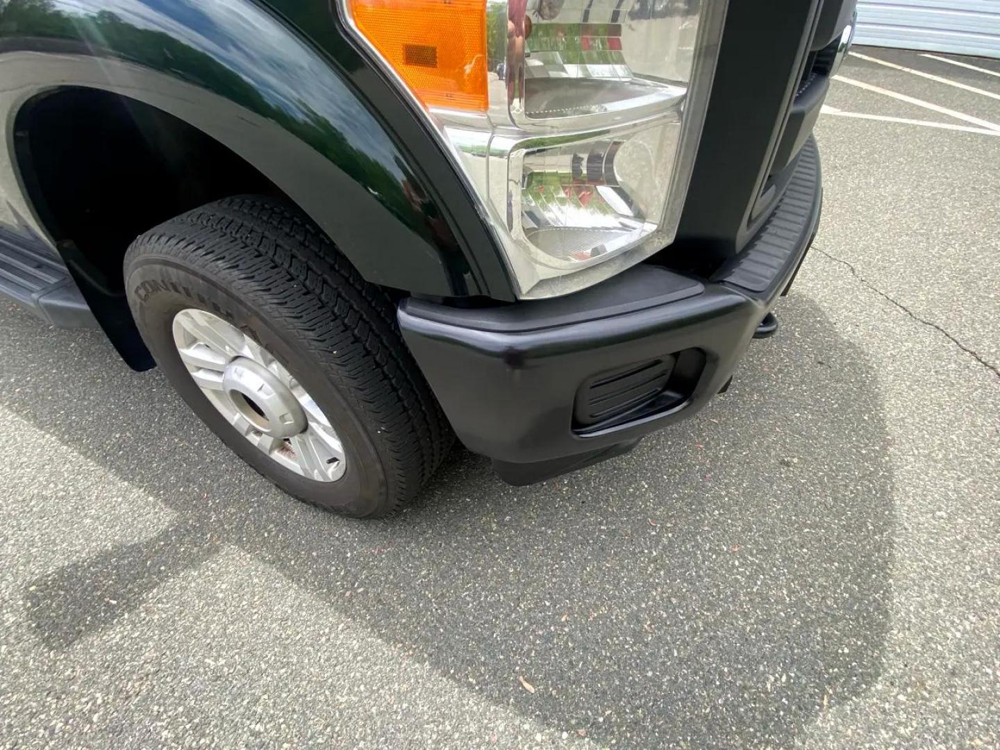 2013 Green /Grey Ford F-250 SD XL 4WD (1FTBF2B69DE) with an 6.2L V8 OHV 16V engine, 6-Speed Automatic transmission, located at 215 Milton St, Dedham, MA, 02026, (781) 329-5144, 42.241905, -71.157295 - FULLY SERVICED, READY FOR WORK!!! Prices on all vehicles do not include $299.95 Documentation fee, as well as Massachusetts sales tax, Registration, Title Fee and State inspection. We try our hardest to be as accurate in our descriptions as possible. ASPI Motor Cars is not responsible for err - Photo#8