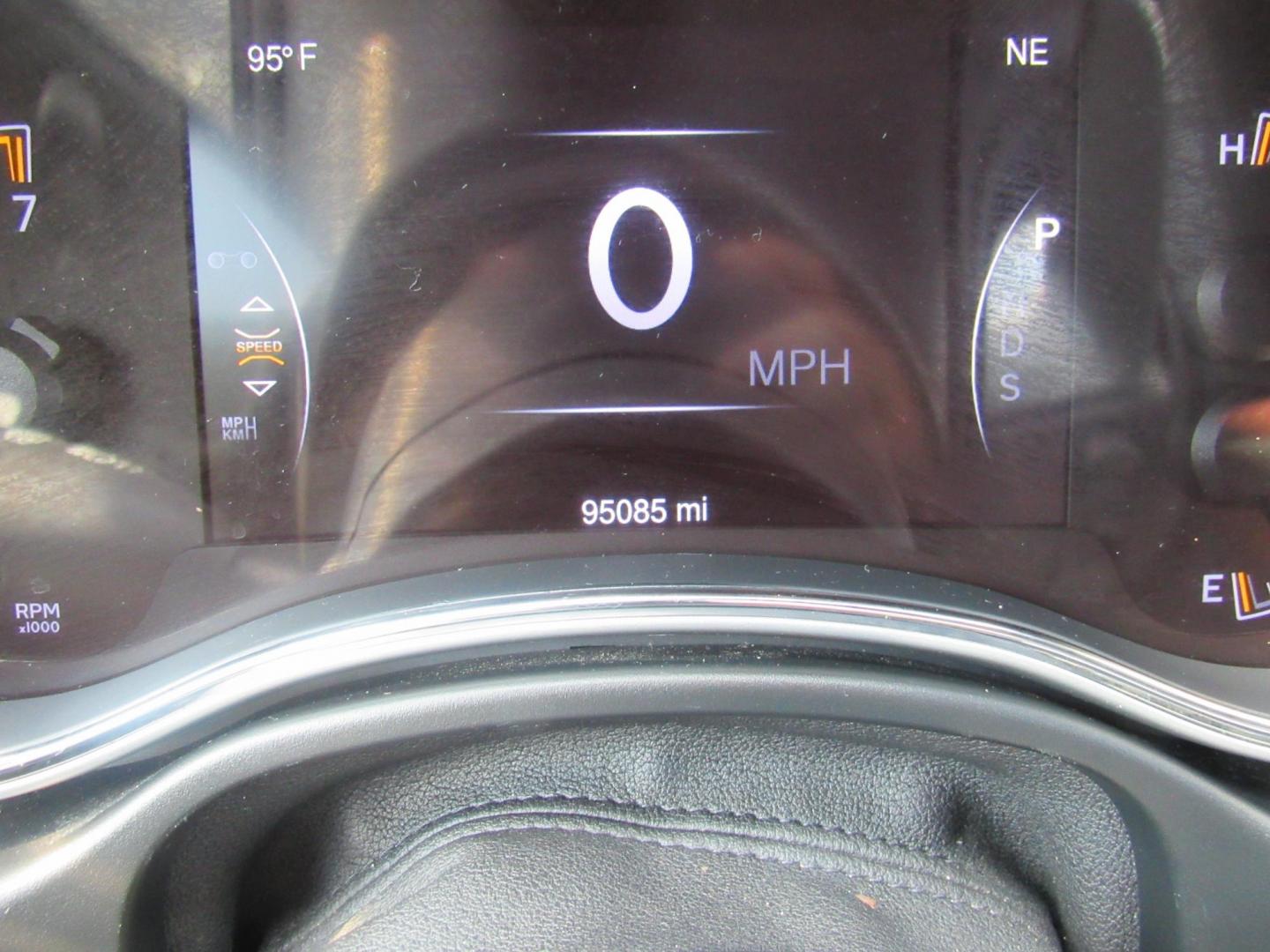 2015 Gray /Black Jeep Grand Cherokee Laredo 4WD (1C4RJFAG8FC) with an 3.6L V6 DOHC 24V engine, 8-Speed Automatic transmission, located at 215 Milton St, Dedham, MA, 02026, (781) 329-5144, 42.241905, -71.157295 - This special edition Altitude is in excellent condition. Runs like brand new. Lots of recent service. Loaded up with Leather, Alloys, Moonroof, Sport suspension. All ASPI Motor Cars vehicles are fully service before they are delivered. Comes with a 3/3 warranty included in the price. Call for detail - Photo#18