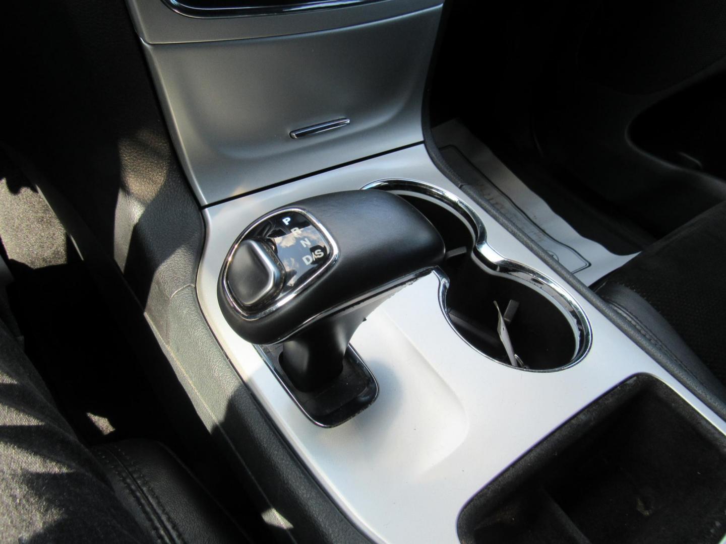 2015 Gray /Black Jeep Grand Cherokee Laredo 4WD (1C4RJFAG8FC) with an 3.6L V6 DOHC 24V engine, 8-Speed Automatic transmission, located at 215 Milton St, Dedham, MA, 02026, (781) 329-5144, 42.241905, -71.157295 - This special edition Altitude is in excellent condition. Runs like brand new. Lots of recent service. Loaded up with Leather, Alloys, Moonroof, Sport suspension. All ASPI Motor Cars vehicles are fully service before they are delivered. Comes with a 3/3 warranty included in the price. Call for detail - Photo#19