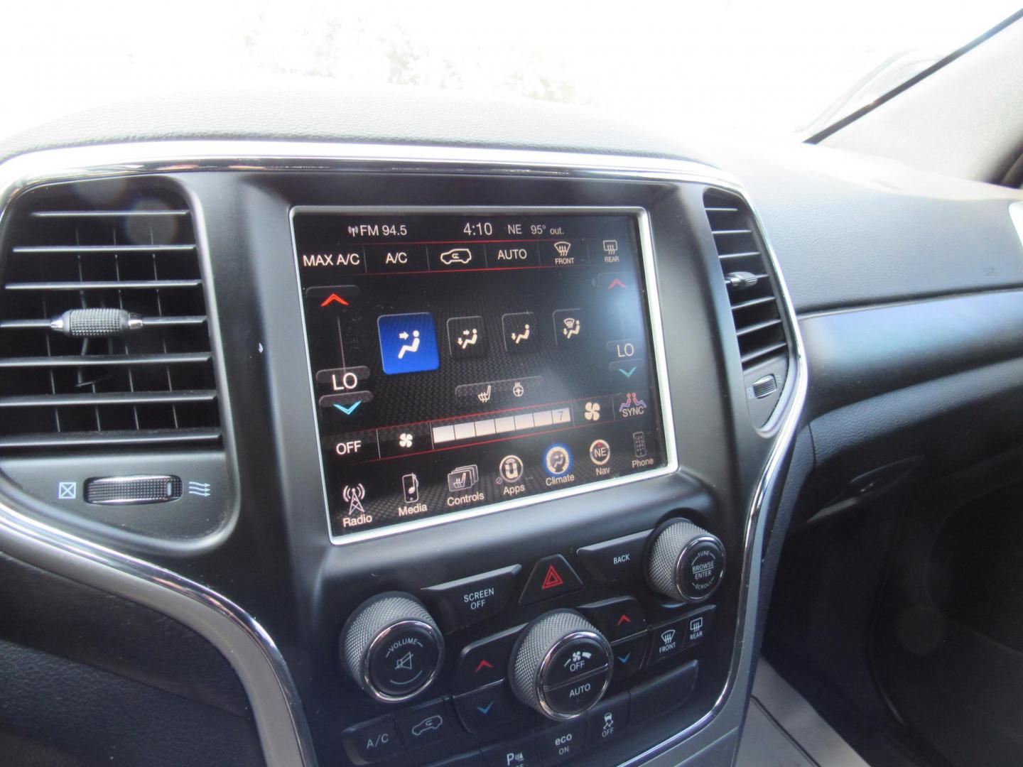 2015 Gray /Black Jeep Grand Cherokee Laredo 4WD (1C4RJFAG8FC) with an 3.6L V6 DOHC 24V engine, 8-Speed Automatic transmission, located at 215 Milton St, Dedham, MA, 02026, (781) 329-5144, 42.241905, -71.157295 - This special edition Altitude is in excellent condition. Runs like brand new. Lots of recent service. Loaded up with Leather, Alloys, Moonroof, Sport suspension. All ASPI Motor Cars vehicles are fully service before they are delivered. Comes with a 3/3 warranty included in the price. Call for detail - Photo#20
