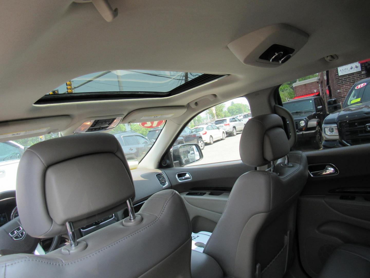 2012 Blue /Gray Dodge Durango Crew AWD (1C4RDJDG4CC) with an 3.6L V6 DOHC 24V engine, 5-Speed Automatic transmission, located at 215 Milton St, Dedham, MA, 02026, (781) 329-5144, 42.241905, -71.157295 - Looking for basic transportation, this is the one. This vehicle has been serviced, but is being sold as-is. Vehicle runs and drives great. Hard to find any vehicles in this price range. Great first vehicle or City vehicle. Call today.. - Photo#15