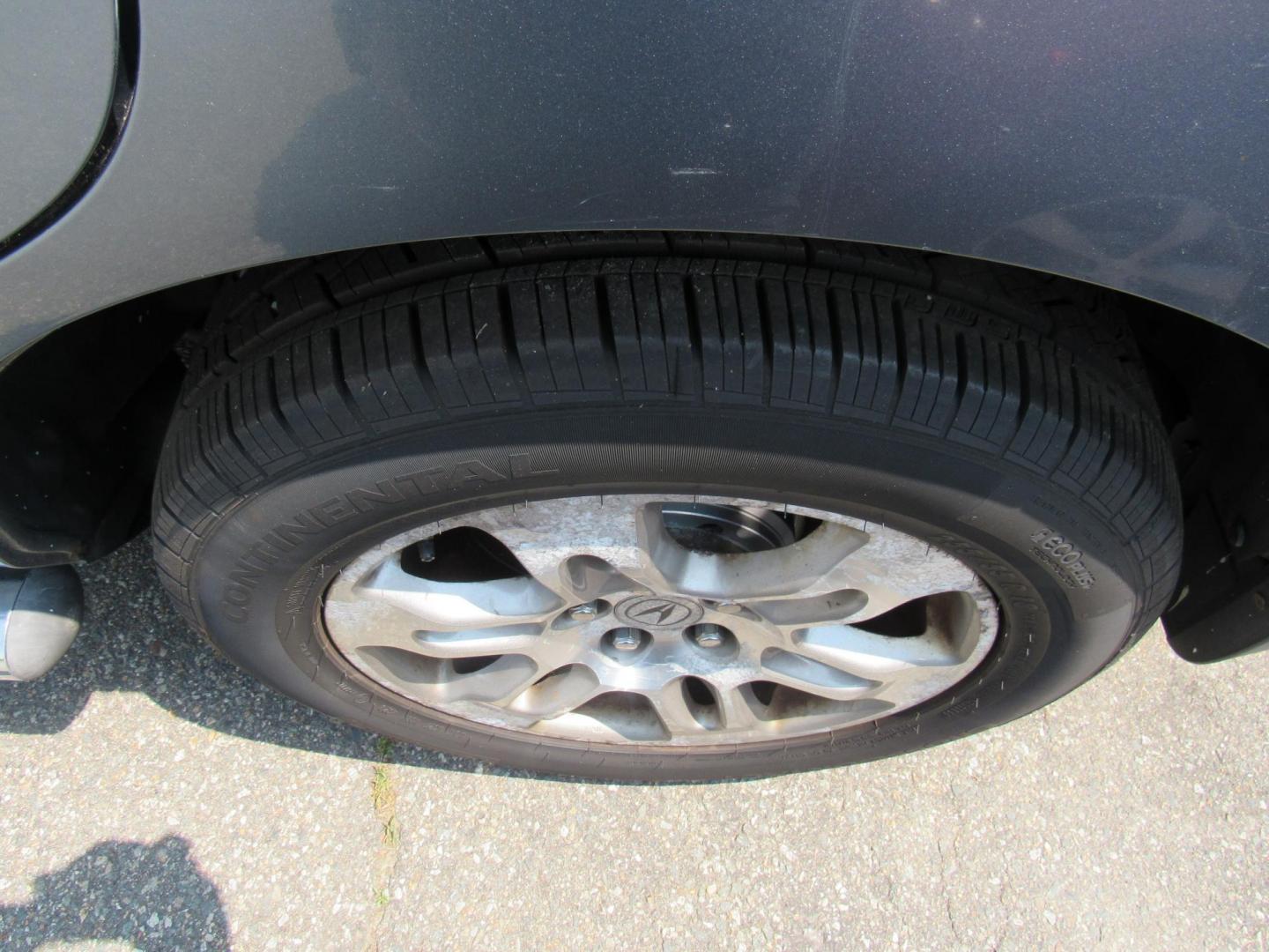 2008 Blue /Gray Acura MDX Base (2HNYD28278H) with an 3.5L V6 SOHC 24V engine, 5-Speed Automatic Overdrive transmission, located at 215 Milton St, Dedham, MA, 02026, (781) 329-5144, 42.241905, -71.157295 - This loaded one owner SUV is in great shape for the year. This is an AS-IS vehicle. What you see is what you get. Great first vehicle Runs and drives as expected. Lots of recent work, including Brakes. Don't miss it at this price. - Photo#12