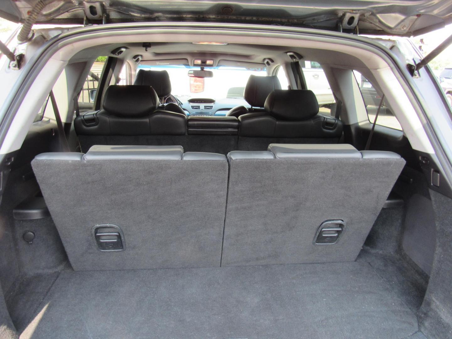 2008 Blue /Gray Acura MDX Base (2HNYD28278H) with an 3.5L V6 SOHC 24V engine, 5-Speed Automatic Overdrive transmission, located at 215 Milton St, Dedham, MA, 02026, (781) 329-5144, 42.241905, -71.157295 - This loaded one owner SUV is in great shape for the year. This is an AS-IS vehicle. What you see is what you get. Great first vehicle Runs and drives as expected. Lots of recent work, including Brakes. Don't miss it at this price. - Photo#18