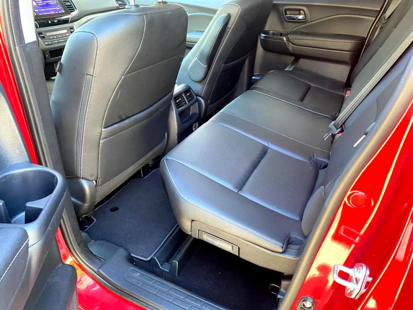 2022 red /Black Honda Ridgeline RTL-E AWD (5FPYK3F71NB) with an 3.5L V6 SOHC 24V engine, 9A transmission, located at 215 Milton St, Dedham, MA, 02026, (781) 329-5144, 42.241905, -71.157295 - Super Nice!!!!!! All ASPI Vehicles are fully serviced before they are delivered to assure the highest quality used vehicles.. Comes with a 3/3 warranty included in the price. Call for details. Prices on all vehicles do not include $299.95 Documentation fee, as well as Massachusetts sales tax, Reg - Photo#19