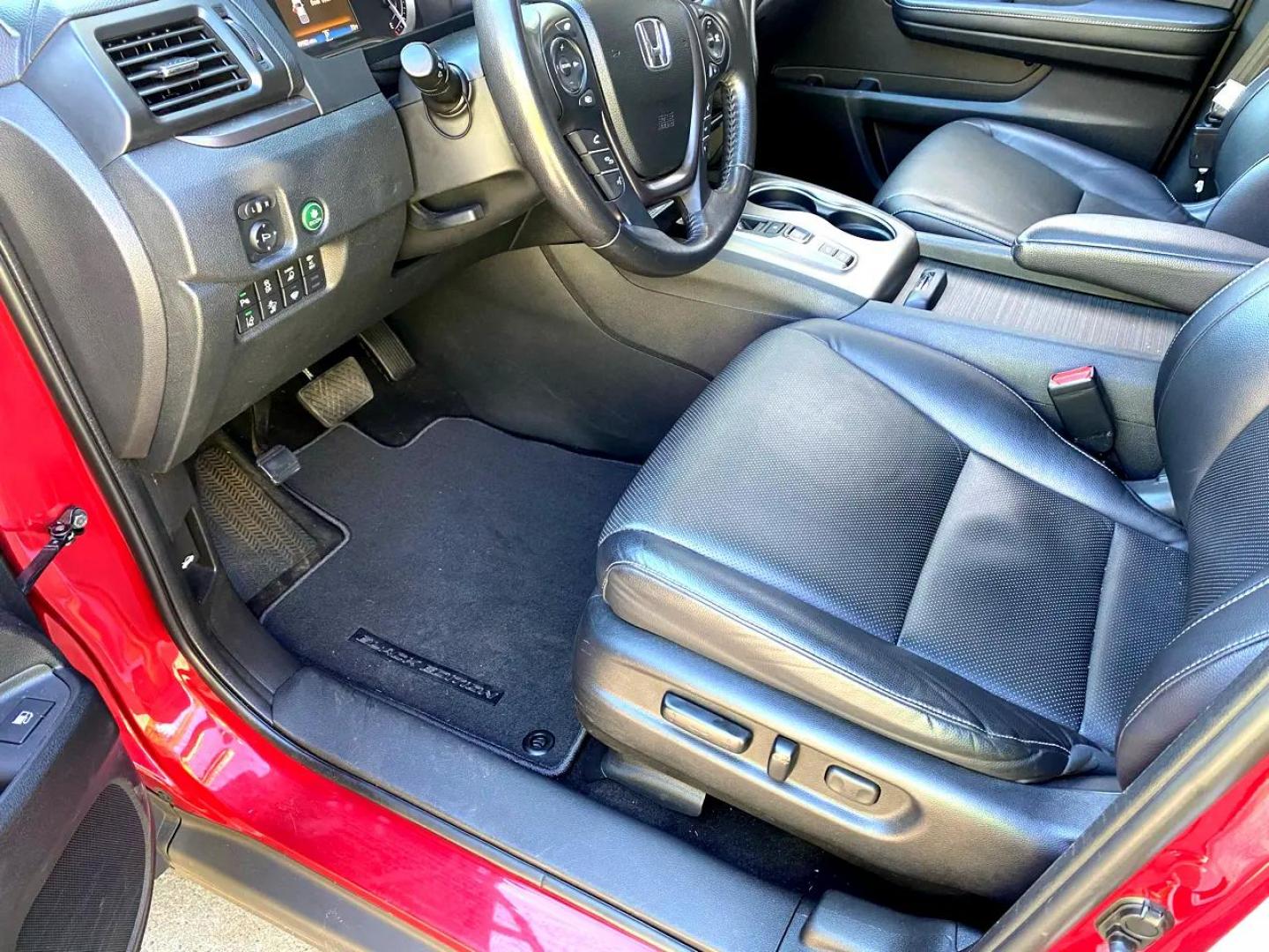 2022 red /Black Honda Ridgeline RTL-E AWD (5FPYK3F71NB) with an 3.5L V6 SOHC 24V engine, 9A transmission, located at 215 Milton St, Dedham, MA, 02026, (781) 329-5144, 42.241905, -71.157295 - Super Nice!!!!!! All ASPI Vehicles are fully serviced before they are delivered to assure the highest quality used vehicles.. Comes with a 3/3 warranty included in the price. Call for details. Prices on all vehicles do not include $299.95 Documentation fee, as well as Massachusetts sales tax, Reg - Photo#18