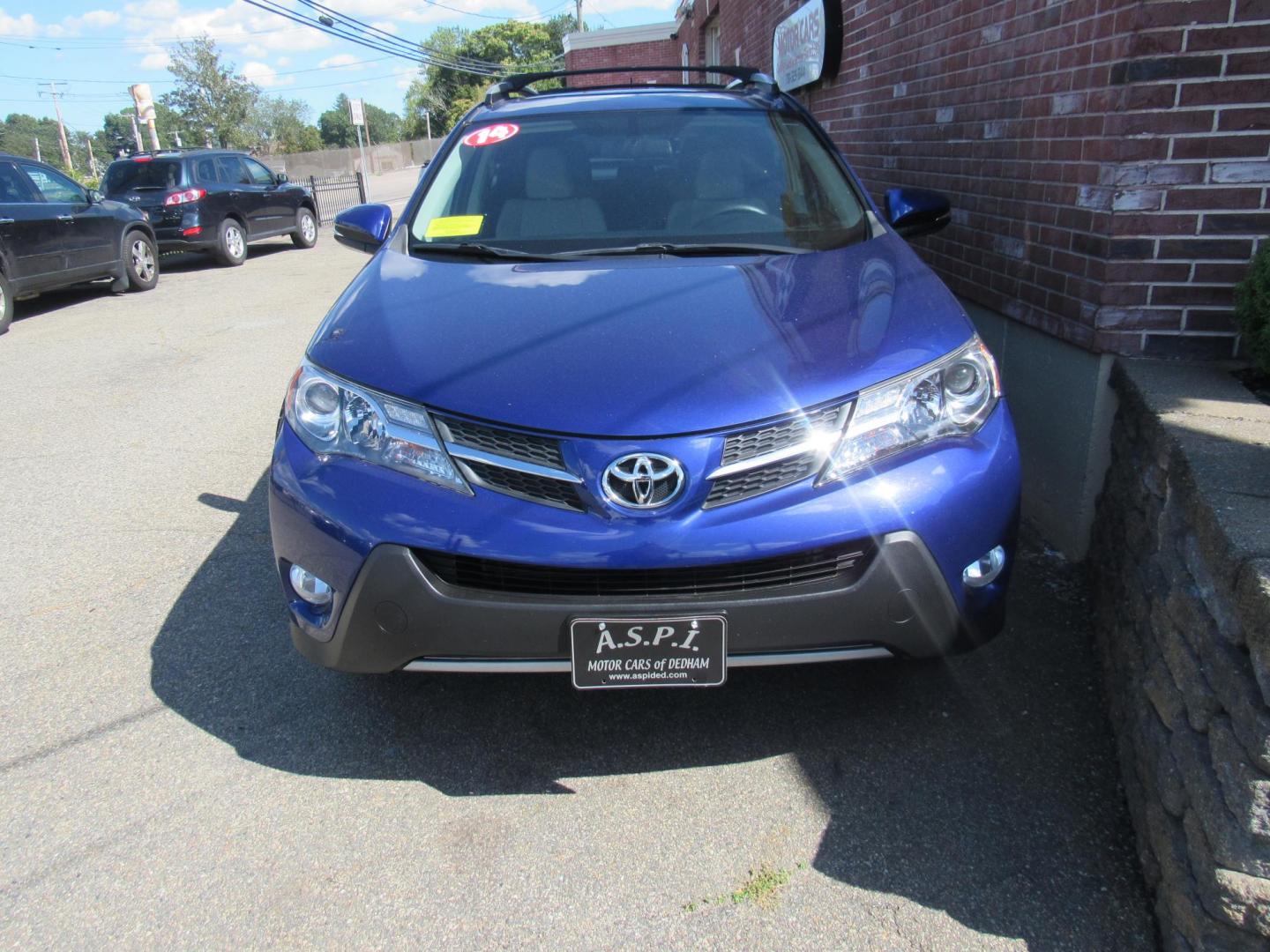2014 Blue /Gray Toyota RAV4 XLE AWD (2T3RFREV1EW) with an 2.5L L4 DOHC 16V engine, 6-Speed Automatic transmission, located at 215 Milton St, Dedham, MA, 02026, (781) 329-5144, 42.241905, -71.157295 - This nice low mileage SUV is in excellent condition. Runs like new. All ASPI Motor Cars vehicles are fully serviced before they are delivered to assure the highest quality used vehicles. Comes with a 3/3 warranty in cluded in the price. Call for details.. Prices on all vehicles do not include $2 - Photo#1