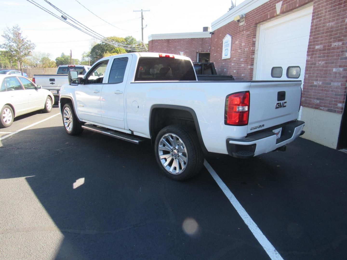 2018 White /Gray GMC Sierra 1500 Base Double Cab 4WD (1GTV2LEC6JZ) with an 5.3L V8 OHV 16V engine, 6A transmission, located at 215 Milton St, Dedham, MA, 02026, (781) 329-5144, 42.241905, -71.157295 - This nice Elevation edition is in excellent condition.4 new 22" tires. New Brakes Front and Rear. Runs like new. All ASPI Motor Cars vehicles are fully serviced before they are delivered to assure the highest quality used vehicles. Comes with a 3/3 warranty included in the price. Call for details. - Photo#4