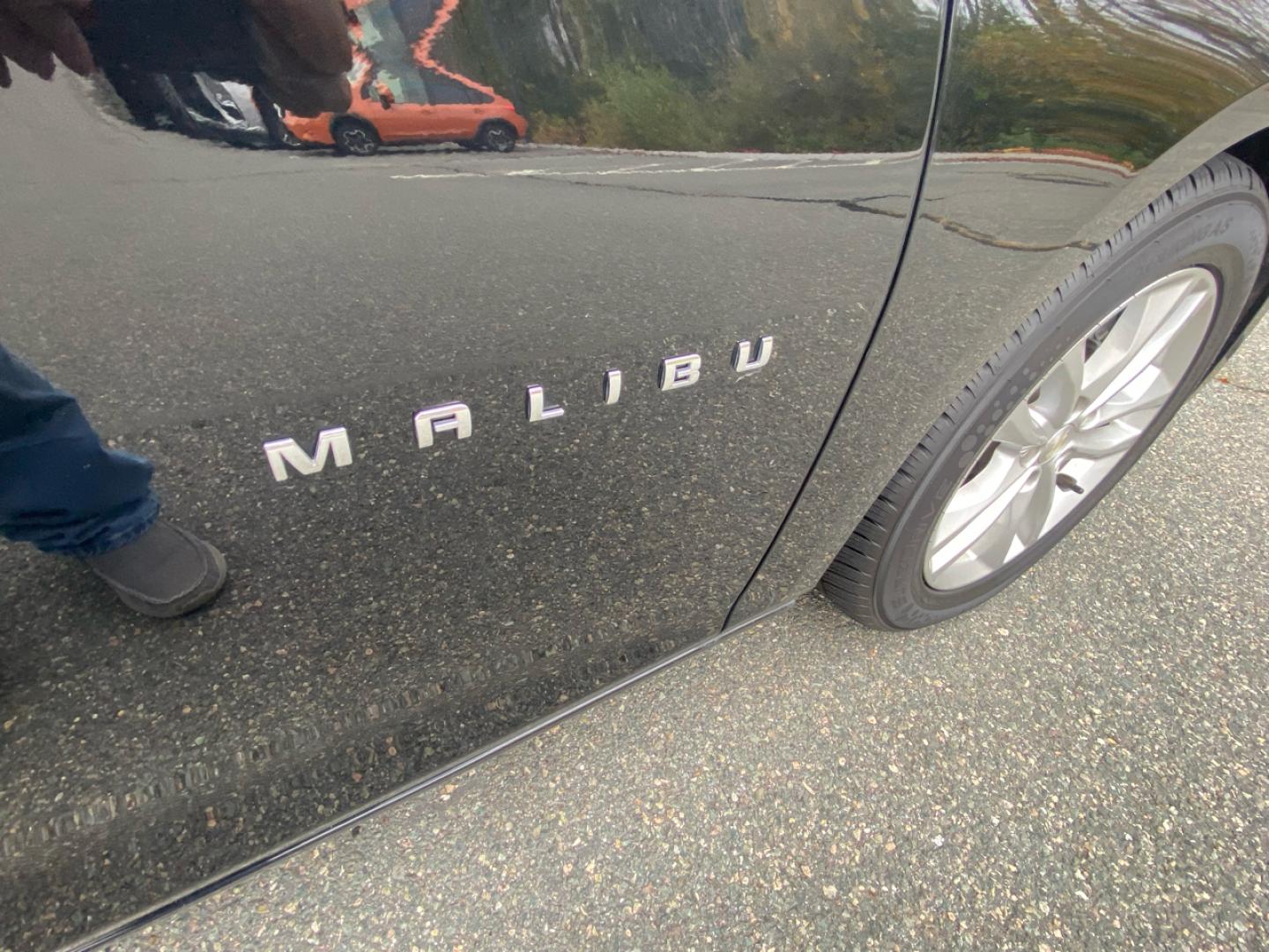 2017 BLACK /charcoal Chevrolet Malibu 1LT (1G1ZE5ST6HF) with an 1.5L L4 DOHC 16V engine, 6A transmission, located at 215 Milton St, Dedham, MA, 02026, (781) 329-5144, 42.241905, -71.157295 - This nice sedan is in excellent condition.Runs like new. All ASPI Motor Cras vehicles are fully service before they are delivered to assure the highest quality used vehicles. Come with a 3/3 warranty included in the price. Call for details. Prices on all vehicles do not include $299.95 Docume - Photo#18