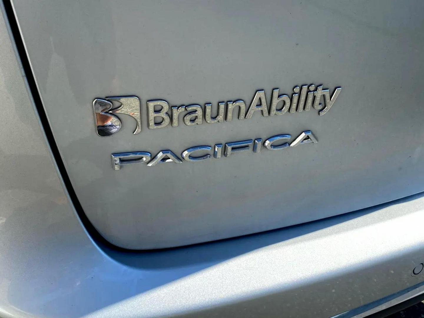 2024 Chrysler Pacifica Touring L (2C4RC1BG6RR) with an 3.6L V6 DOHC 24V engine, 9A transmission, located at 215 Milton St, Dedham, MA, 02026, (781) 329-5144, 42.241905, -71.157295 - Prices on all vehicles do not include $299.95 Documentation fee, as well as Massachusetts sales tax, Registration, Title Fee and State inspection. We try our hardest to be as accurate in our descriptions as possible. ASPI Motor Cars is not responsible for errors in listings by 3rd party vendors. Ple - Photo#37