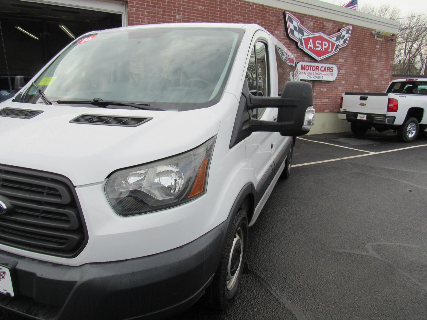 2016 White /Gray Ford Transit 150 Wagon Low Roof XLT 60/40 Pass. 130-in. WB (1FDZK1ZM3GK) with an 3.7L V6 DOHC 24V engine, 6A Automatic transmission, located at 215 Milton St, Dedham, MA, 02026, (781) 329-5144, 42.241905, -71.157295 - Photo#2
