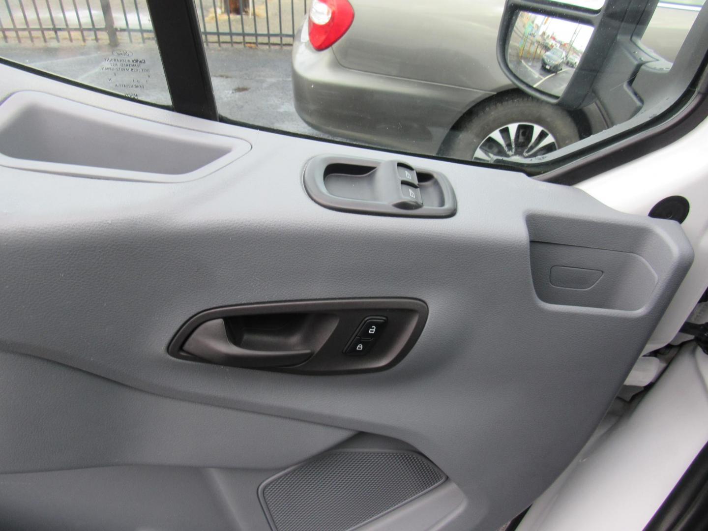 2016 White /Gray Ford Transit 150 Wagon Low Roof XLT 60/40 Pass. 130-in. WB (1FDZK1ZM3GK) with an 3.7L V6 DOHC 24V engine, 6A Automatic transmission, located at 215 Milton St, Dedham, MA, 02026, (781) 329-5144, 42.241905, -71.157295 - Photo#23