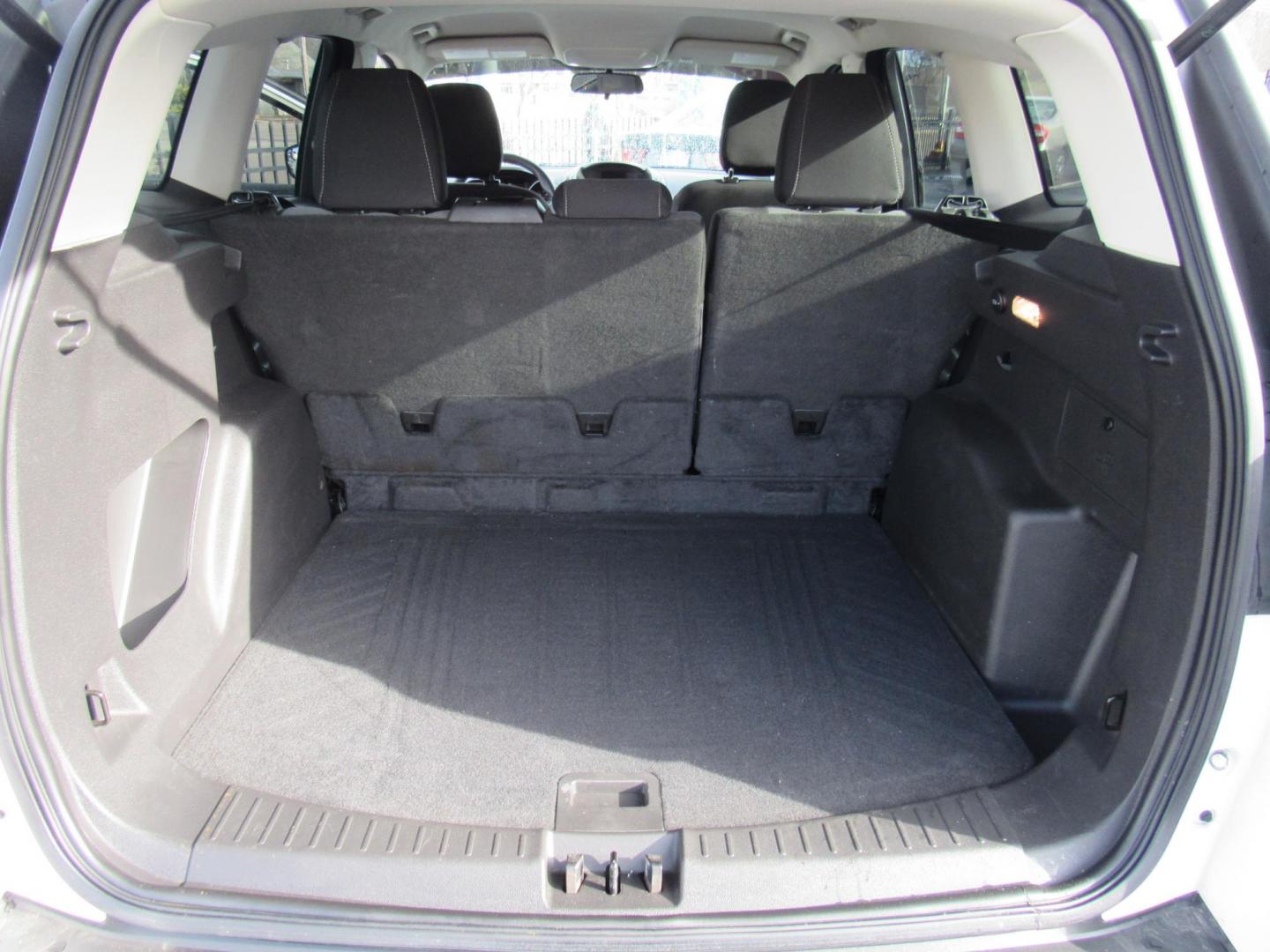 2018 White /Gray Ford Escape SE 4WD (1FMCU9GD5JU) with an 1.5L L4 DOHC 16V engine, 6A transmission, located at 215 Milton St, Dedham, MA, 02026, (781) 329-5144, 42.241905, -71.157295 - This nice little SUV is in excellent condition. Runs like new. All ASPI Motor Cars vehicles are fully serviced before they are delivered to assure the highest quality used vehicle. Call for details Prices on all vehicles do not include $299.95 Documentation fee, as well as Massachusetts sales ta - Photo#14