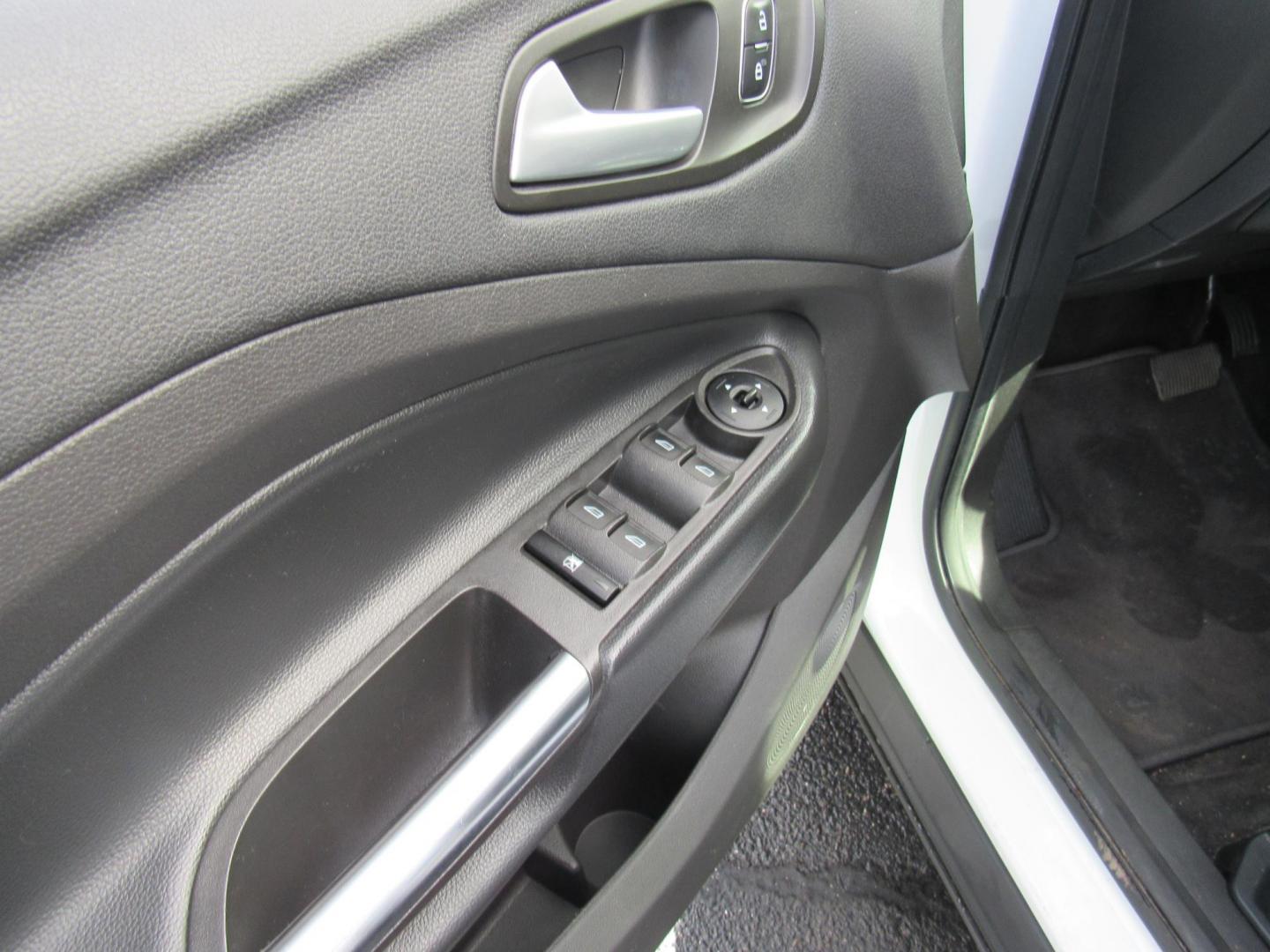 2018 White /Gray Ford Escape SE 4WD (1FMCU9GD5JU) with an 1.5L L4 DOHC 16V engine, 6A transmission, located at 215 Milton St, Dedham, MA, 02026, (781) 329-5144, 42.241905, -71.157295 - This nice little SUV is in excellent condition. Runs like new. All ASPI Motor Cars vehicles are fully serviced before they are delivered to assure the highest quality used vehicle. Call for details Prices on all vehicles do not include $299.95 Documentation fee, as well as Massachusetts sales ta - Photo#16