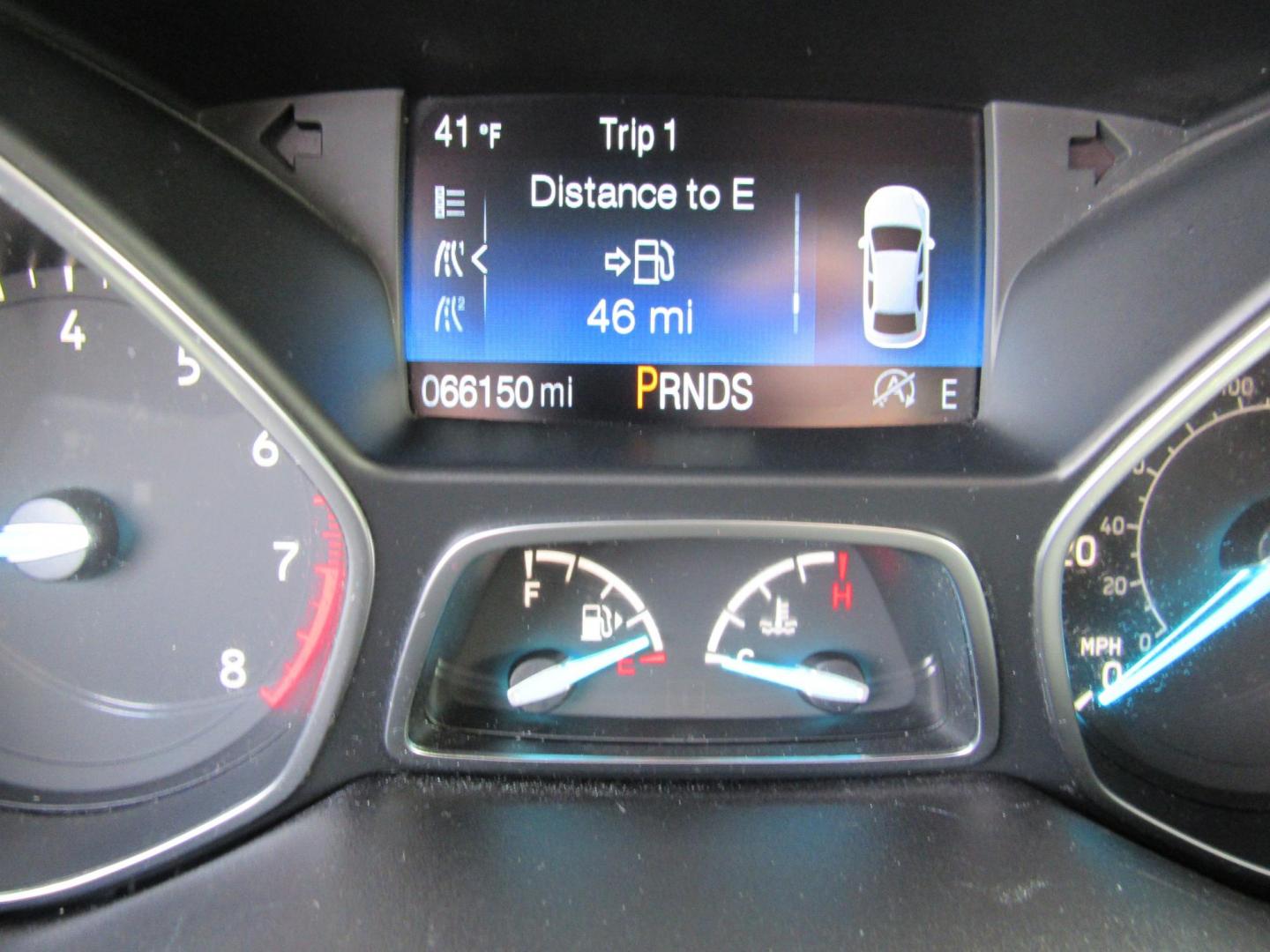 2018 White /Gray Ford Escape SE 4WD (1FMCU9GD5JU) with an 1.5L L4 DOHC 16V engine, 6A transmission, located at 215 Milton St, Dedham, MA, 02026, (781) 329-5144, 42.241905, -71.157295 - This nice little SUV is in excellent condition. Runs like new. All ASPI Motor Cars vehicles are fully serviced before they are delivered to assure the highest quality used vehicle. Call for details Prices on all vehicles do not include $299.95 Documentation fee, as well as Massachusetts sales ta - Photo#17