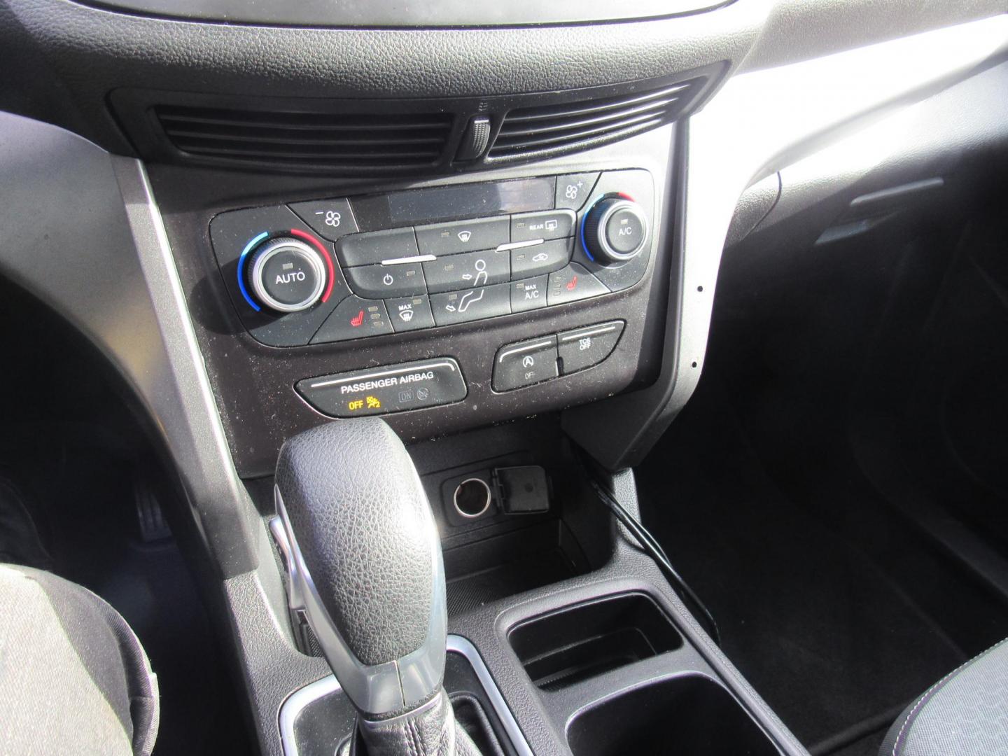 2018 White /Gray Ford Escape SE 4WD (1FMCU9GD5JU) with an 1.5L L4 DOHC 16V engine, 6A transmission, located at 215 Milton St, Dedham, MA, 02026, (781) 329-5144, 42.241905, -71.157295 - This nice little SUV is in excellent condition. Runs like new. All ASPI Motor Cars vehicles are fully serviced before they are delivered to assure the highest quality used vehicle. Call for details Prices on all vehicles do not include $299.95 Documentation fee, as well as Massachusetts sales ta - Photo#20