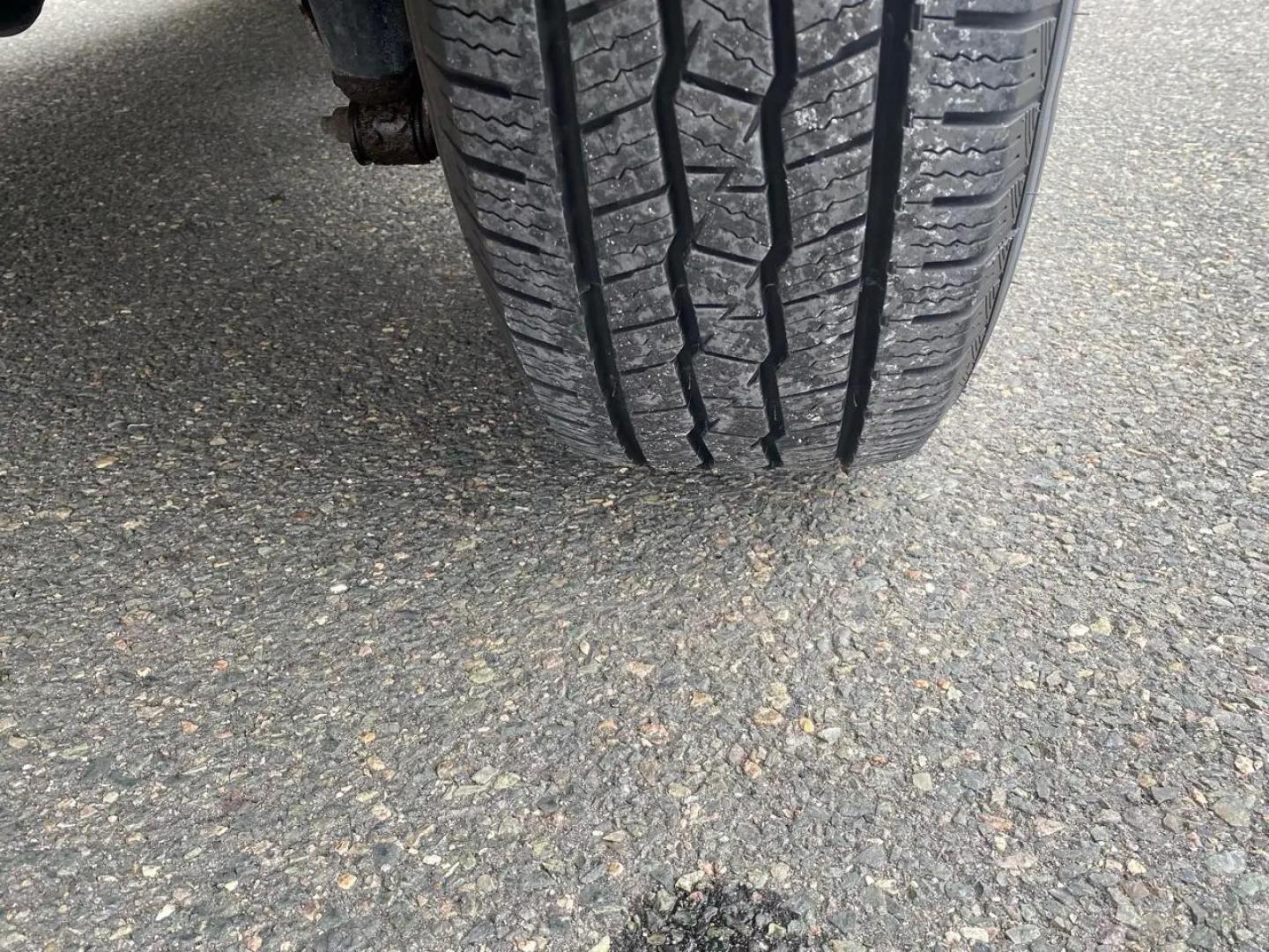 2012 Maroon /Grey Jeep Liberty Sport 4WD (1C4PJMAK9CW) with an 3.7L V6 SOHC 12V engine, 4-Speed Automatic transmission, located at 215 Milton St, Dedham, MA, 02026, (781) 329-5144, 42.241905, -71.157295 - Hop into this vibrant Burgundy 2012 Jeep Liberty and take on the roads with confidence! With its 4WD/AWD capabilities and traction control system, this adventure-ready SUV is perfect for exploring both city streets and off-road trails. Keeping your safety in mind, this Jeep is equipped with multiple - Photo#19