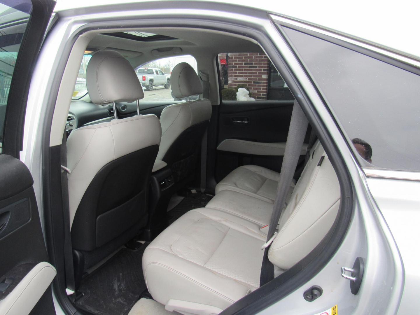 2015 SILVER /Gray Lexus RX 350 AWD (2T2BK1BA2FC) with an 3.5L V6 DOHC 24V engine, 6-Speed Automatic transmission, located at 215 Milton St, Dedham, MA, 02026, (781) 329-5144, 42.241905, -71.157295 - This nice SUV is in excellent condition. Loaded up with Leather. All ASPI Motor Cars vehicles are fully serviced before they are delivered. Comes with a 3/3 warranty included in the price. Call for details. Prices on all vehicles do not include $299.95 Documentation fee, as well as Massachusetts - Photo#19