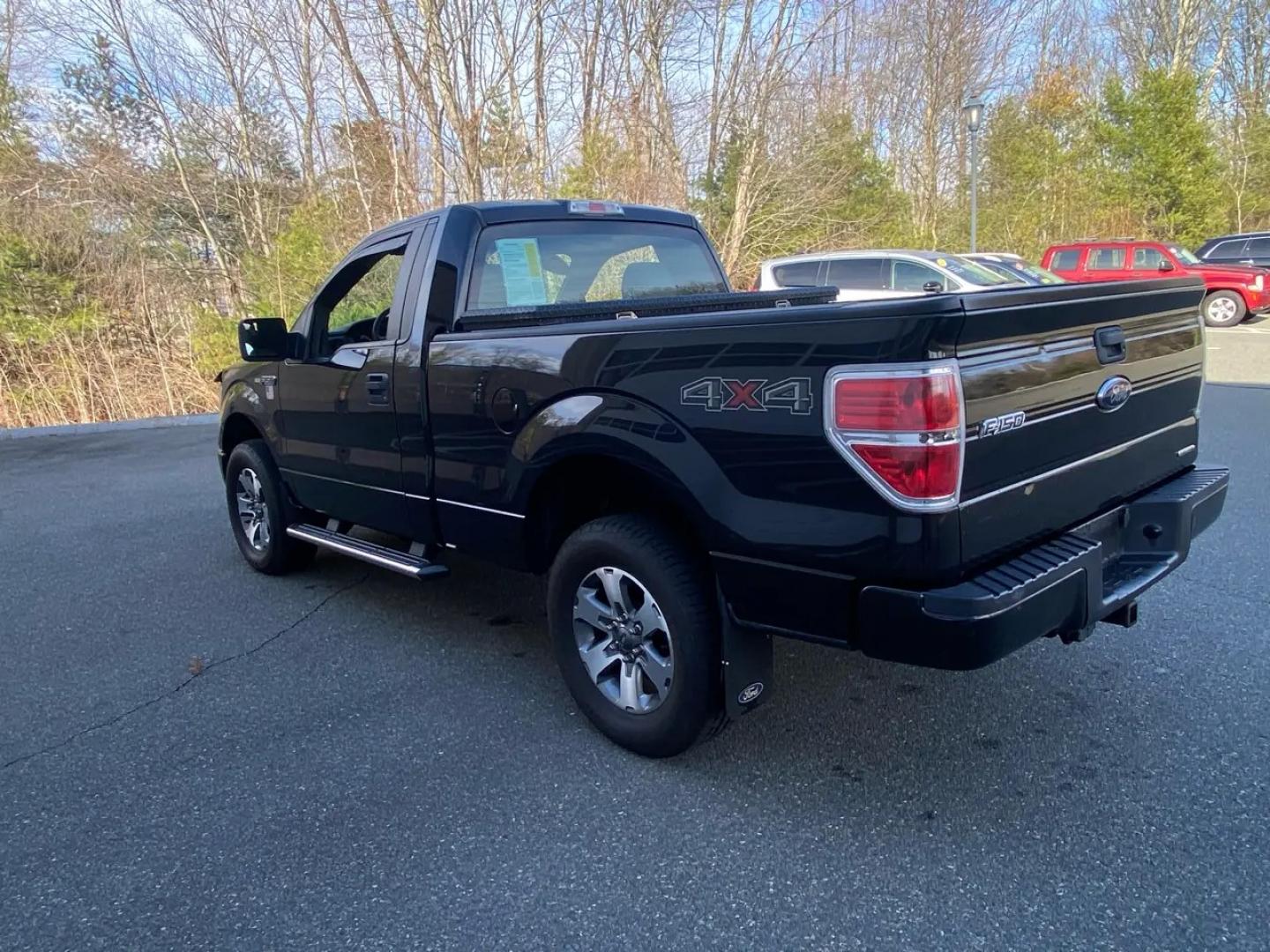 2013 BLACK /gray Ford F-150 SR-5 (1FTMF1EM5DF) with an 3.5L V6 SOHC 24V engine, Automatic transmission, located at 215 Milton St, Dedham, MA, 02026, (781) 329-5144, 42.241905, -71.157295 - Get ready to hit the road in style with this sleek and powerful 2013 Ford F-150! This black beauty not only looks great but packs a punch with its 4WD/AWD capability, ensuring you can handle any terrain with ease. Safety is a top priority with ABS brakes, traction control, and a full array of airbag- Photo#5