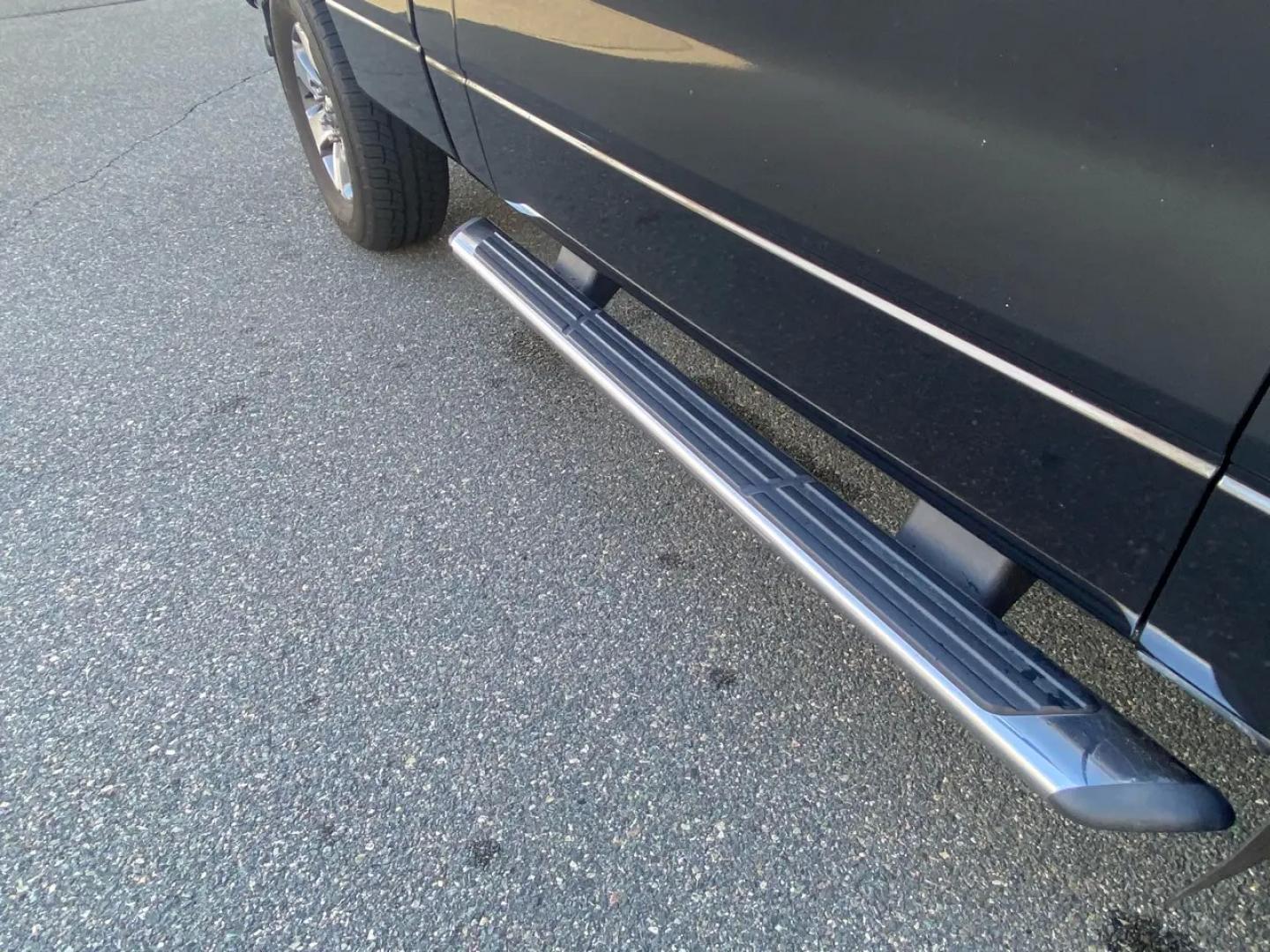 2013 BLACK /gray Ford F-150 SR-5 (1FTMF1EM5DF) with an 3.5L V6 SOHC 24V engine, Automatic transmission, located at 215 Milton St, Dedham, MA, 02026, (781) 329-5144, 42.241905, -71.157295 - Get ready to hit the road in style with this sleek and powerful 2013 Ford F-150! This black beauty not only looks great but packs a punch with its 4WD/AWD capability, ensuring you can handle any terrain with ease. Safety is a top priority with ABS brakes, traction control, and a full array of airbag- Photo#17