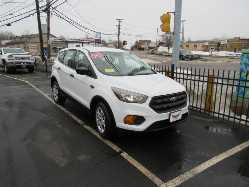 2019 Ford Escape S FWD