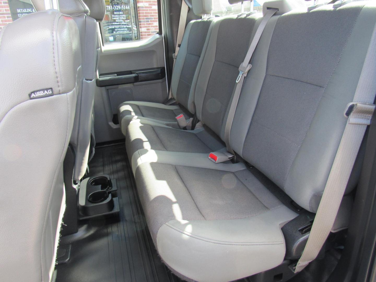 2016 White /Gray Ford F-150 XL SuperCab 6.5-ft. Bed 2WD (1FTEX1C8XGF) with an 3.5L V6 DOHC 24V engine, 6A transmission, located at 215 Milton St, Dedham, MA, 02026, (781) 329-5144, 42.241905, -71.157295 - Photo#10