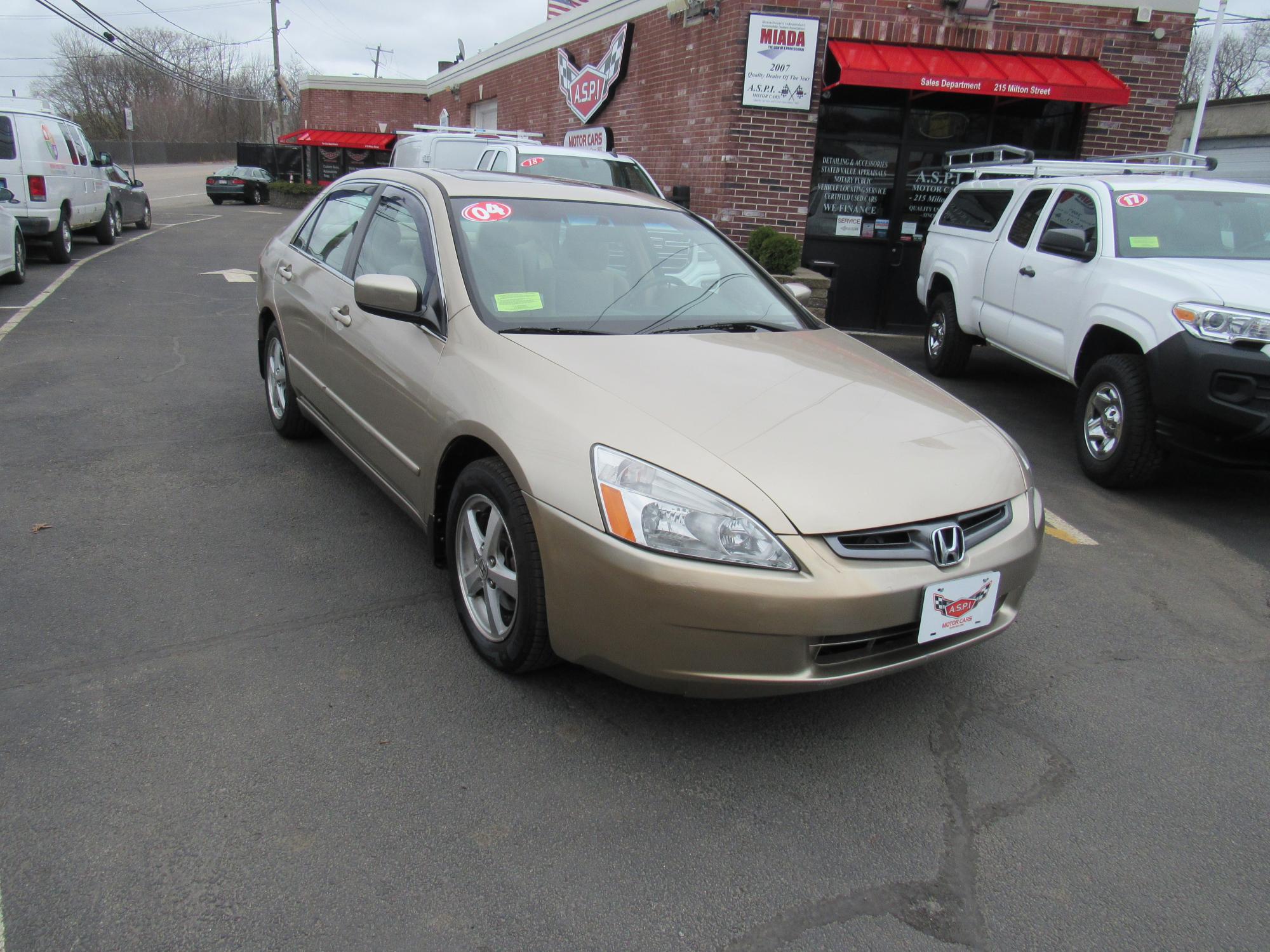 photo of 2004 Honda Accord EX sedan AT