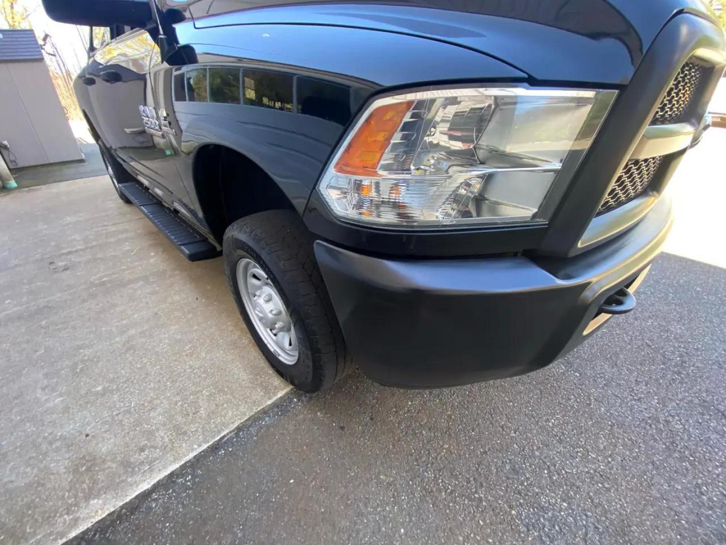 2017 /gray RAM 2500 Tradesman Crew Cab SWB 4WD (3C6UR5CL5HG) with an 6.7L L6 OHV 24V TURBO DIESEL engine, 6A transmission, located at 215 Milton St, Dedham, MA, 02026, (781) 329-5144, 42.241905, -71.157295 - Hop in and experience the power of this Dark Green 2017 RAM 2500! Equipped with top-notch safety features like Child Safety Door Locks and multiple airbags, you can rest assured that your loved ones are in good hands. Cruise control will make long drives a breeze, while the Tachometer and Trip Compu - Photo#9
