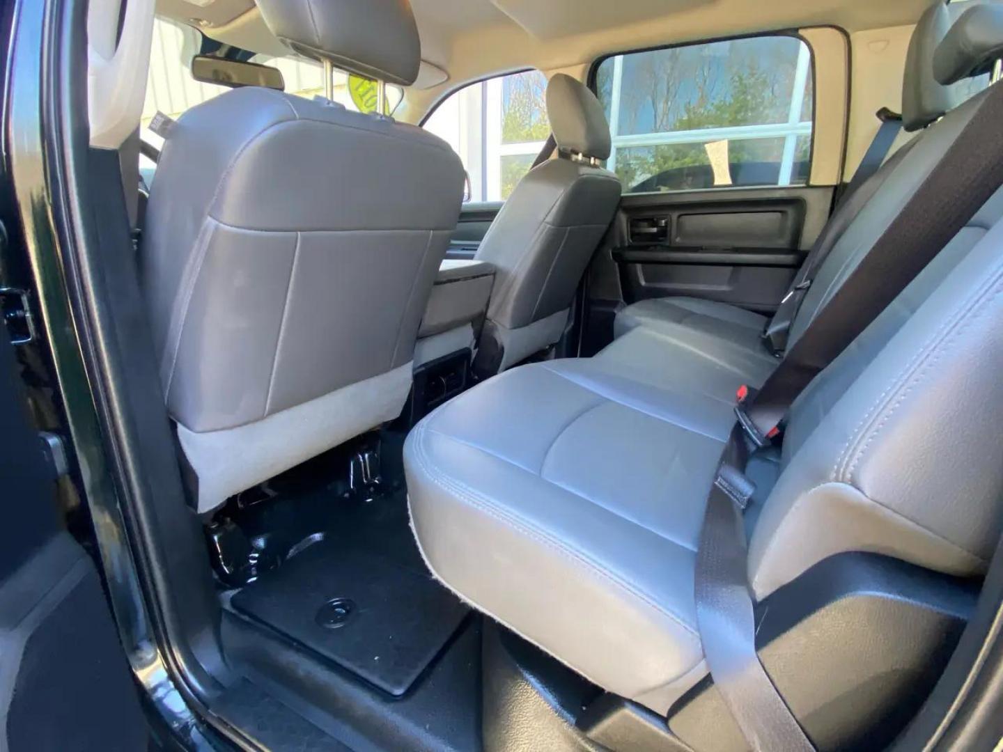 2017 /gray RAM 2500 Tradesman Crew Cab SWB 4WD (3C6UR5CL5HG) with an 6.7L L6 OHV 24V TURBO DIESEL engine, 6A transmission, located at 215 Milton St, Dedham, MA, 02026, (781) 329-5144, 42.241905, -71.157295 - Hop in and experience the power of this Dark Green 2017 RAM 2500! Equipped with top-notch safety features like Child Safety Door Locks and multiple airbags, you can rest assured that your loved ones are in good hands. Cruise control will make long drives a breeze, while the Tachometer and Trip Compu - Photo#17