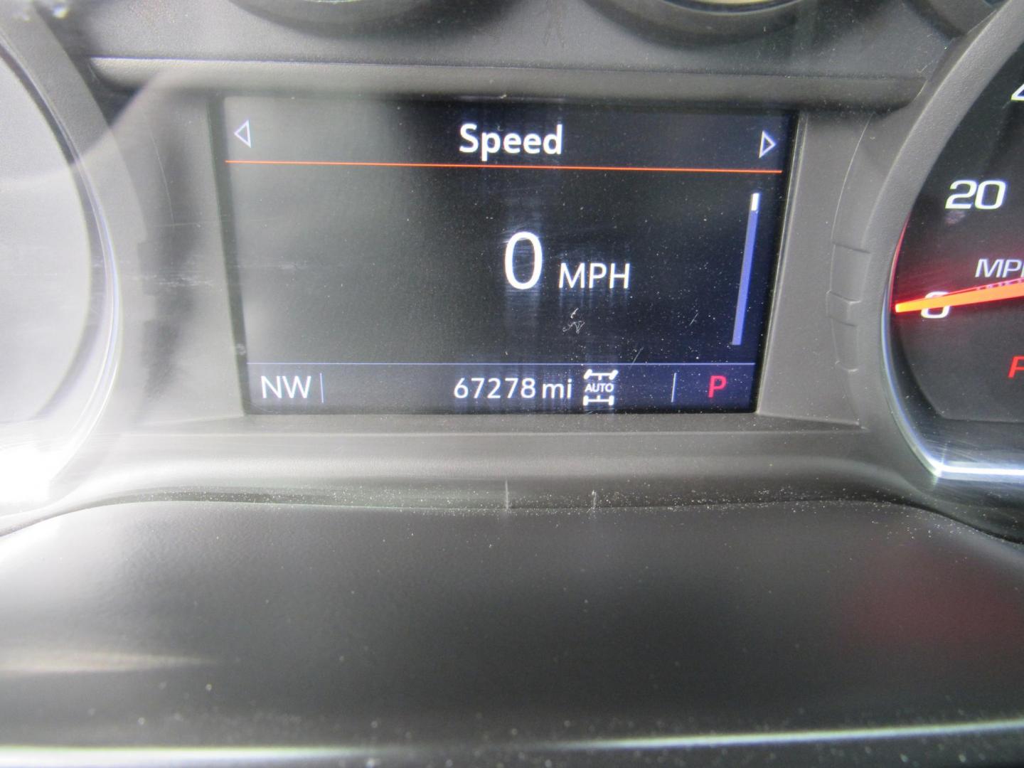 2021 Red /Gray Chevrolet Silverado 1500 Custom Crew Cab Short Box 4WD (1GCPYBEKXMZ) with an 2.7L L4 DOHC 16V TURBO engine, 6A transmission, located at 215 Milton St, Dedham, MA, 02026, (781) 329-5144, 42.241905, -71.157295 - Photo#17