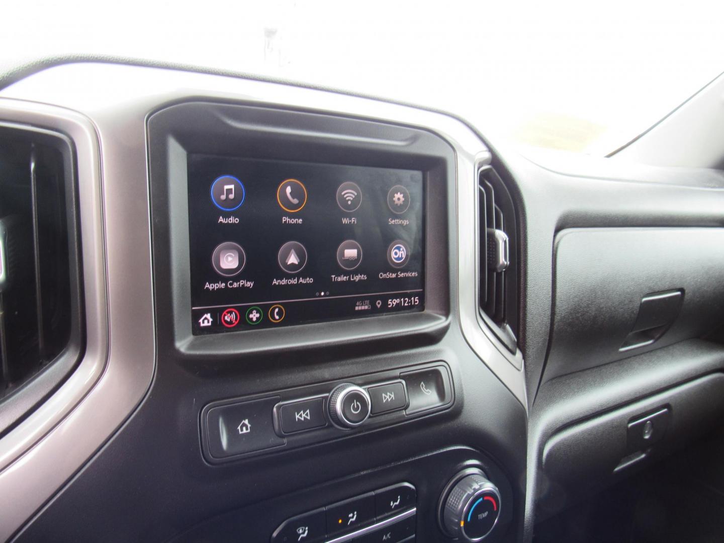 2021 Red /Gray Chevrolet Silverado 1500 Custom Crew Cab Short Box 4WD (1GCPYBEKXMZ) with an 2.7L L4 DOHC 16V TURBO engine, 6A transmission, located at 215 Milton St, Dedham, MA, 02026, (781) 329-5144, 42.241905, -71.157295 - Photo#19