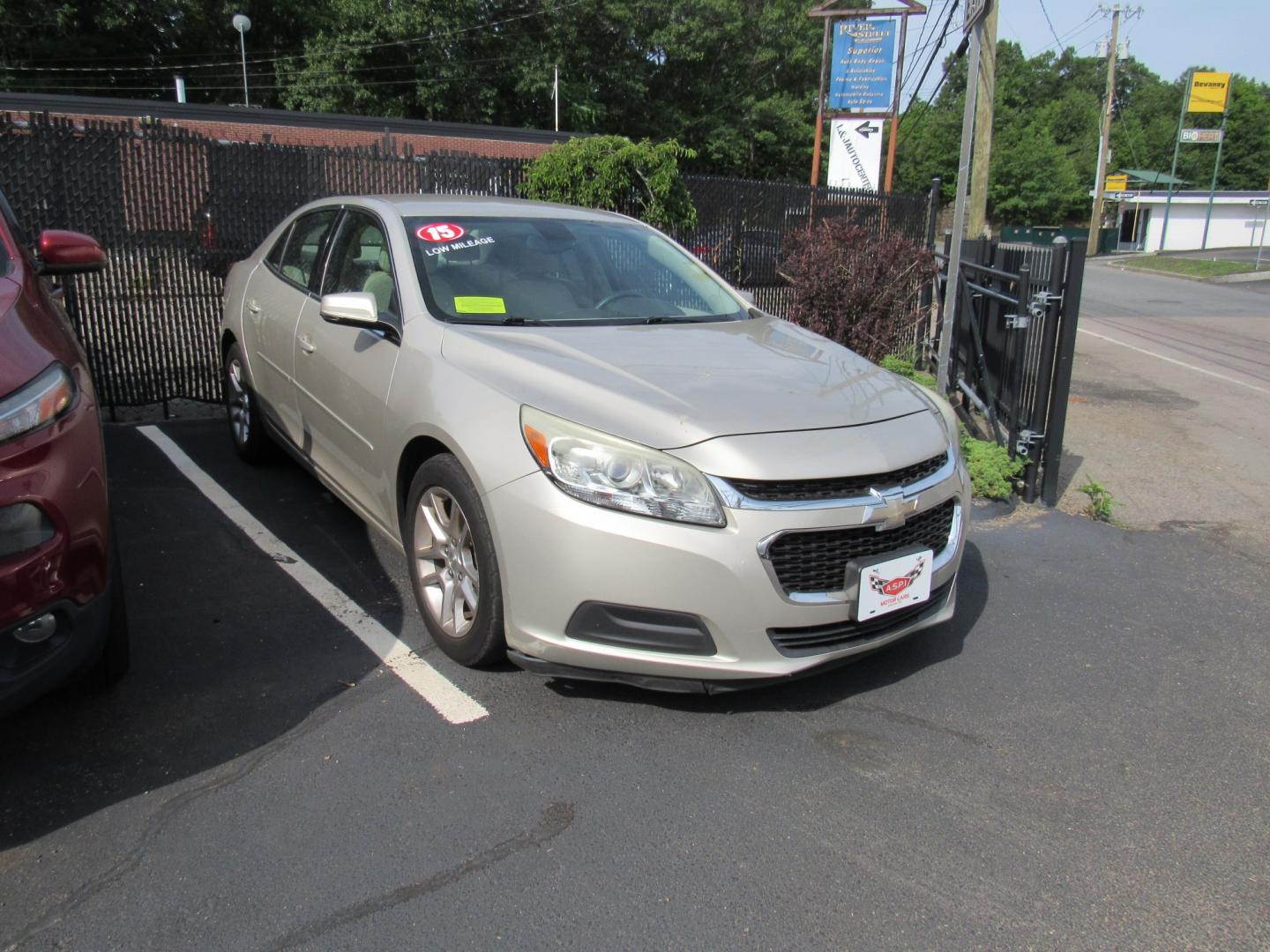 2015 Tan /Tan Chevrolet Malibu 1LT (1G11C5SL7FF) with an 2.5L L4 DOHC 16V engine, 6A transmission, located at 215 Milton St, Dedham, MA, 02026, (781) 329-5144, 42.241905, -71.157295 - Get ready to cruise in style in this sleek Tan 2015 Chevrolet Malibu! Safety is a top priority with features like child safety door locks and multiple airbags to keep you and your passengers secure. With power door locks and keyless entry, you'll have easy access to this beauty. Equipped with ABS br- Photo#0