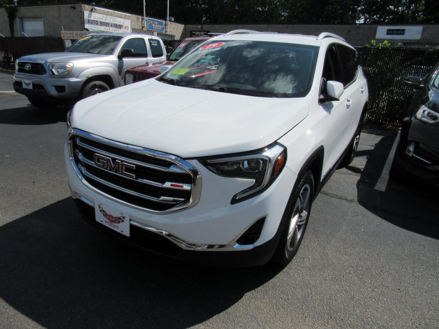 2019 White /BLACK GMC Terrain SLT AWD (3GKALVEV0KL) with an 1.4L L4 DOHC 16V TURBO engine, 6A transmission, located at 215 Milton St, Dedham, MA, 02026, (781) 329-5144, 42.241905, -71.157295 - This nice low mileage SUV is in excellent condition. Runs like new. Comes with a 3/3 warranty included in the price. Call for details. All ASPI Motor Cras vehicles are fully serviced before they are delivered to assure the highest quality used vehicles.- Photo#2