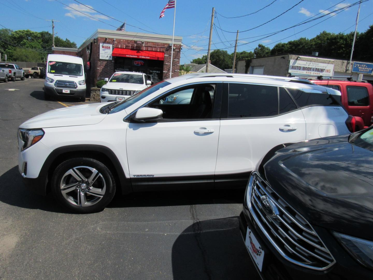 2019 White /BLACK GMC Terrain SLT AWD (3GKALVEV0KL) with an 1.4L L4 DOHC 16V TURBO engine, 6A transmission, located at 215 Milton St, Dedham, MA, 02026, (781) 329-5144, 42.241905, -71.157295 - This nice low mileage SUV is in excellent condition. Runs like new. Comes with a 3/3 warranty included in the price. Call for details. All ASPI Motor Cras vehicles are fully serviced before they are delivered to assure the highest quality used vehicles.- Photo#3