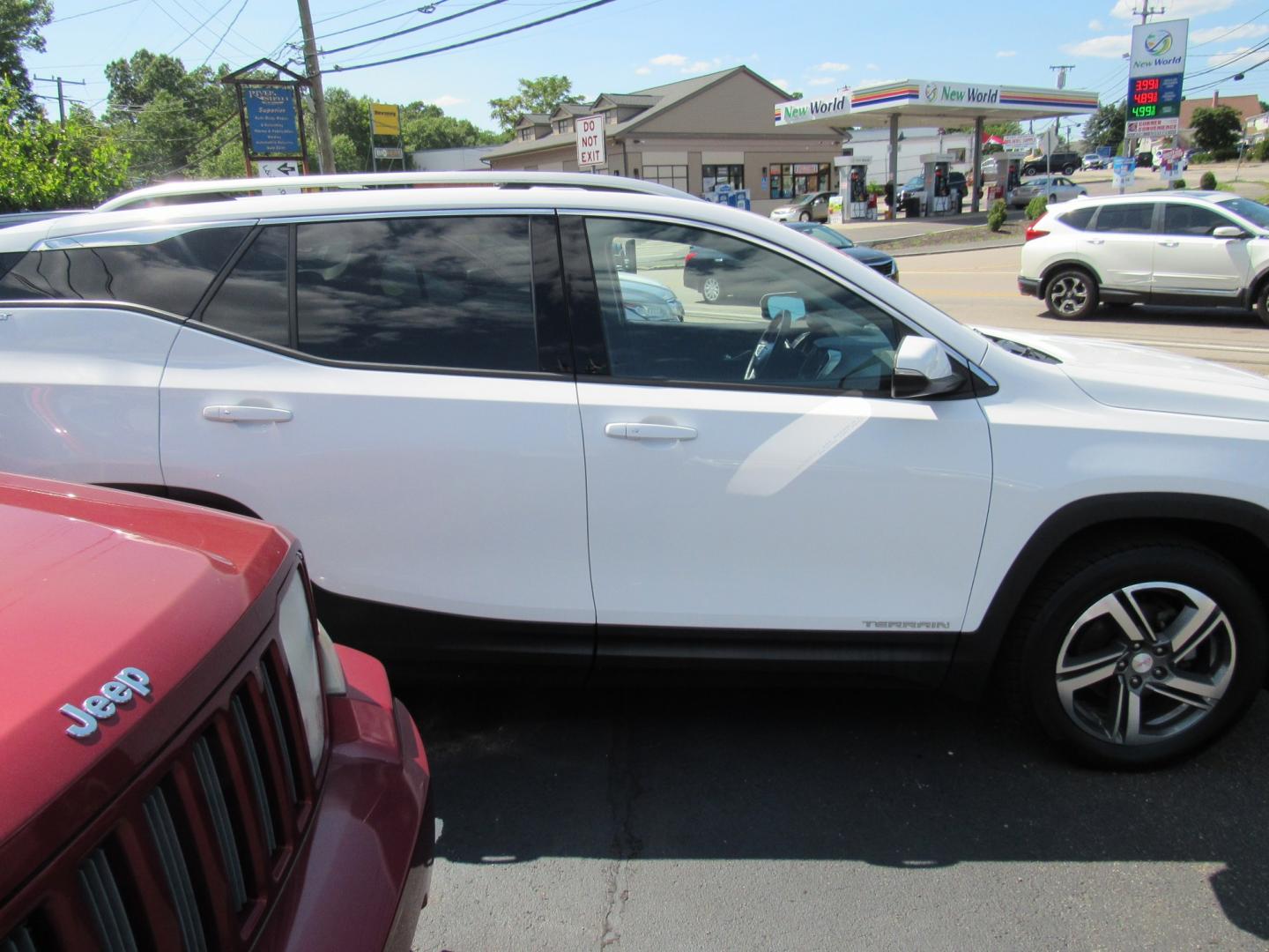 2019 White /BLACK GMC Terrain SLT AWD (3GKALVEV0KL) with an 1.4L L4 DOHC 16V TURBO engine, 6A transmission, located at 215 Milton St, Dedham, MA, 02026, (781) 329-5144, 42.241905, -71.157295 - This nice low mileage SUV is in excellent condition. Runs like new. Comes with a 3/3 warranty included in the price. Call for details. All ASPI Motor Cras vehicles are fully serviced before they are delivered to assure the highest quality used vehicles.- Photo#7