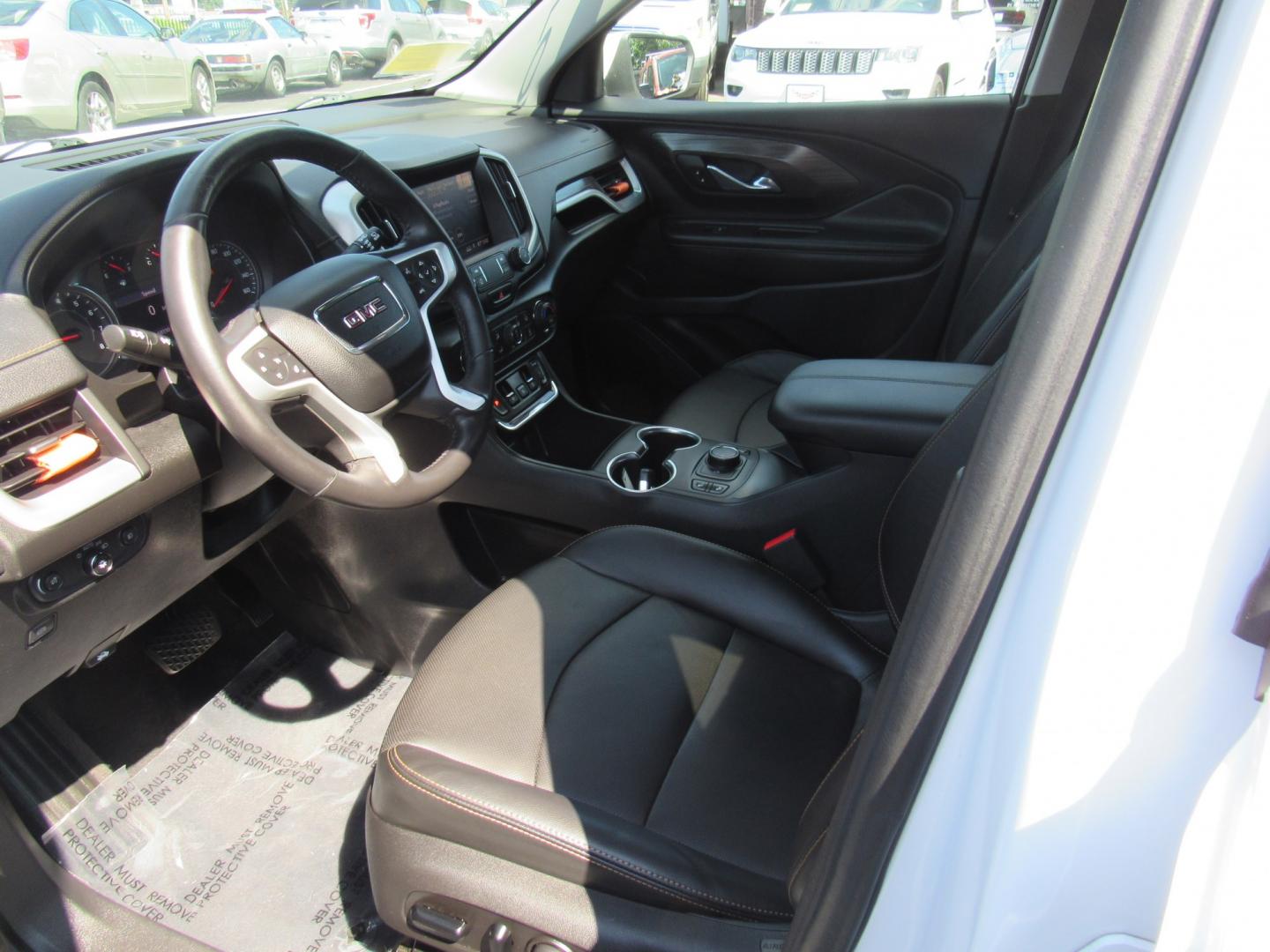 2019 White /BLACK GMC Terrain SLT AWD (3GKALVEV0KL) with an 1.4L L4 DOHC 16V TURBO engine, 6A transmission, located at 215 Milton St, Dedham, MA, 02026, (781) 329-5144, 42.241905, -71.157295 - This nice low mileage SUV is in excellent condition. Runs like new. Comes with a 3/3 warranty included in the price. Call for details. All ASPI Motor Cras vehicles are fully serviced before they are delivered to assure the highest quality used vehicles.- Photo#12