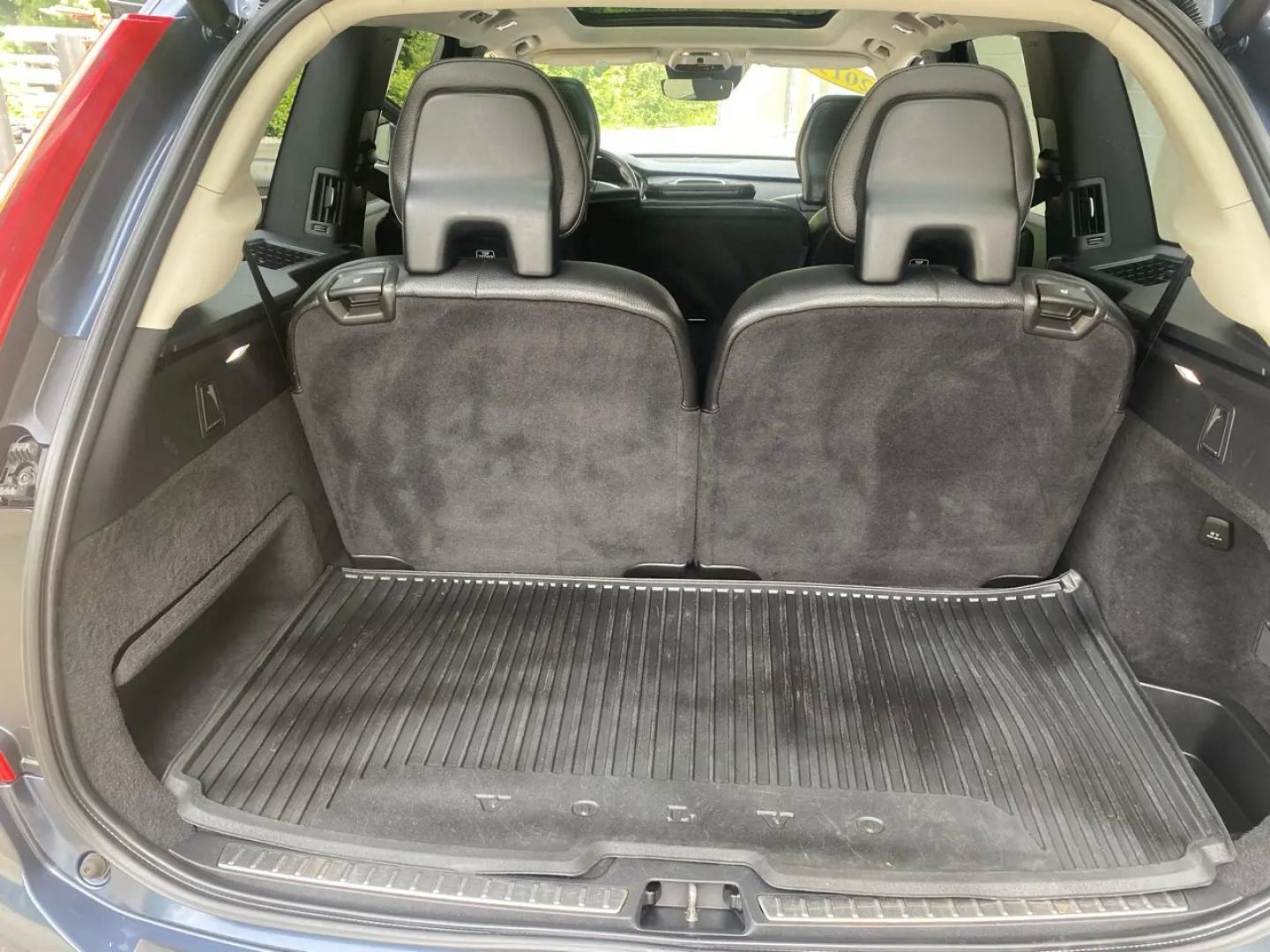 2019 Blue /Black Volvo XC90 T5 Momentum (YV4102PK5K1) with an 2.0L L4 DOHC 16V engine, 8A transmission, located at 215 Milton St, Dedham, MA, 02026, (781) 329-5144, 42.241905, -71.157295 - Zoom through the streets in style and safety with this sleek and sophisticated Blue 2019 Volvo XC90. With its state-of-the-art technology and top-notch engineering, this beauty is sure to turn heads wherever you go. Equipped with all the bells and whistles you could ask for, this XC90 ensures a smoo- Photo#13