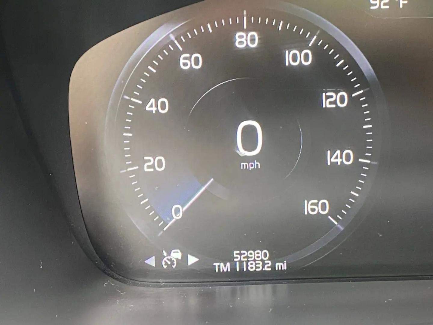 2019 Blue /Black Volvo XC90 T5 Momentum (YV4102PK5K1) with an 2.0L L4 DOHC 16V engine, 8A transmission, located at 215 Milton St, Dedham, MA, 02026, (781) 329-5144, 42.241905, -71.157295 - Zoom through the streets in style and safety with this sleek and sophisticated Blue 2019 Volvo XC90. With its state-of-the-art technology and top-notch engineering, this beauty is sure to turn heads wherever you go. Equipped with all the bells and whistles you could ask for, this XC90 ensures a smoo- Photo#18